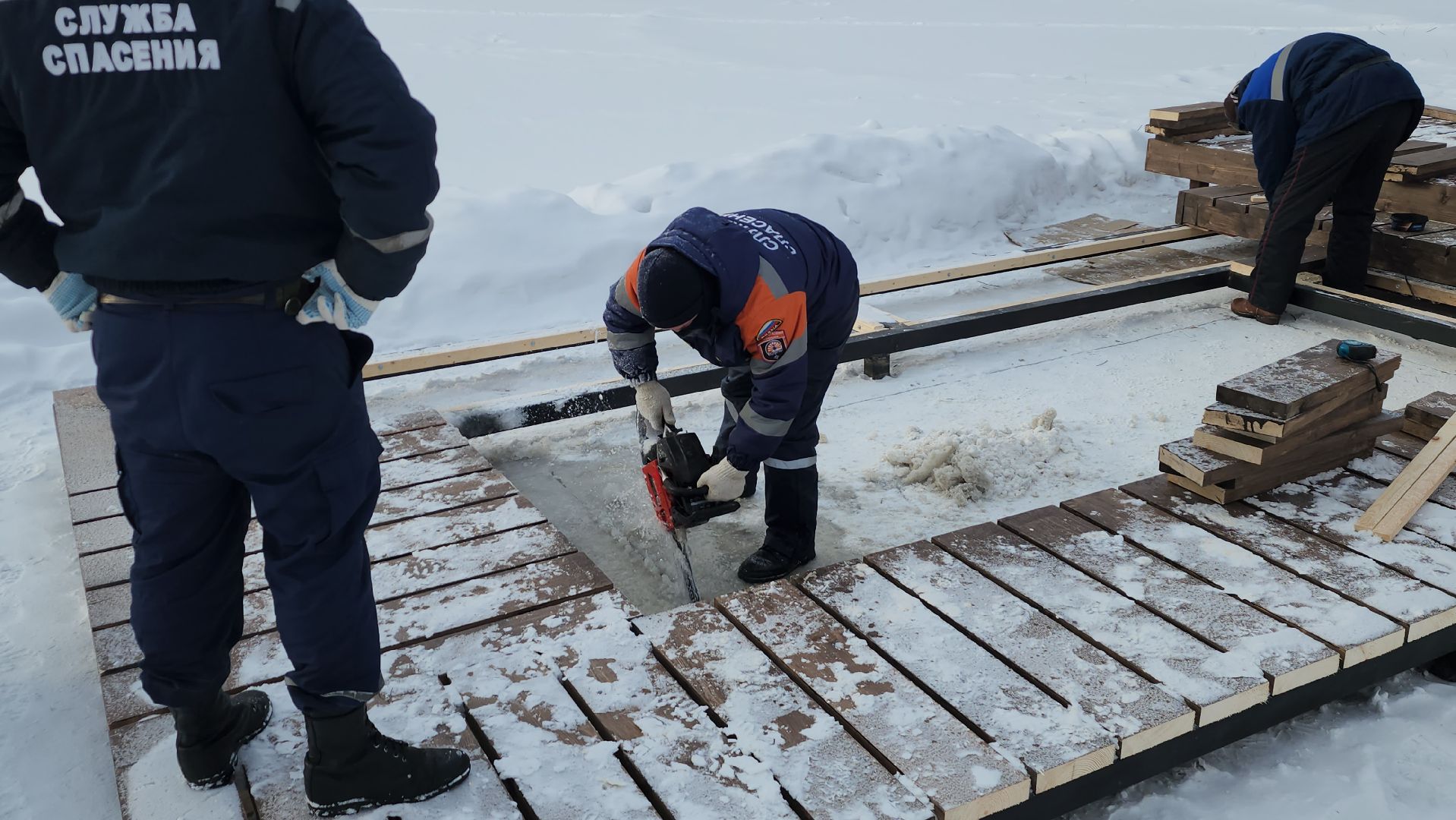 серпухов, крещение господне, иордань, прорубь, омовение, юпитер,