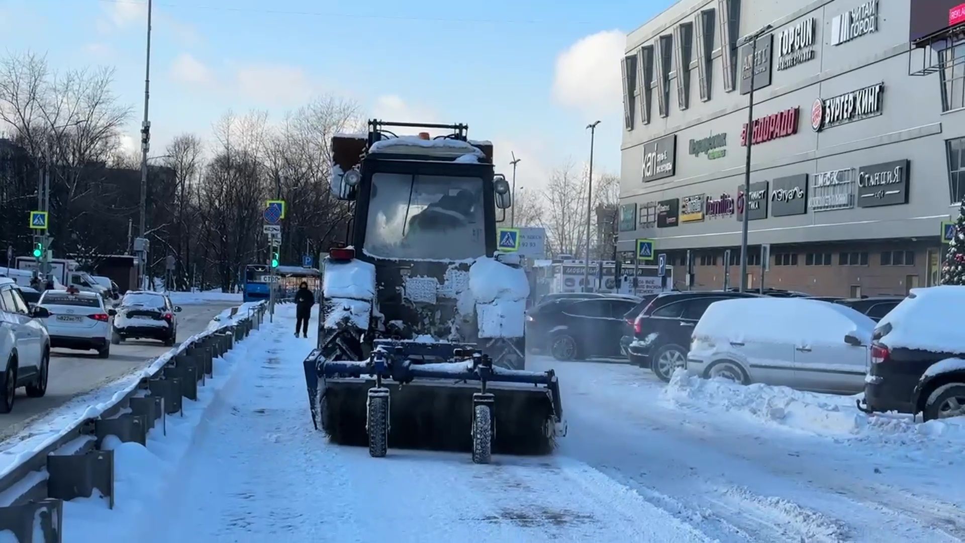 Реутов, снегопад, очистка дорог, борьба со снегом, циклон, ветер, вьюга, заметает,