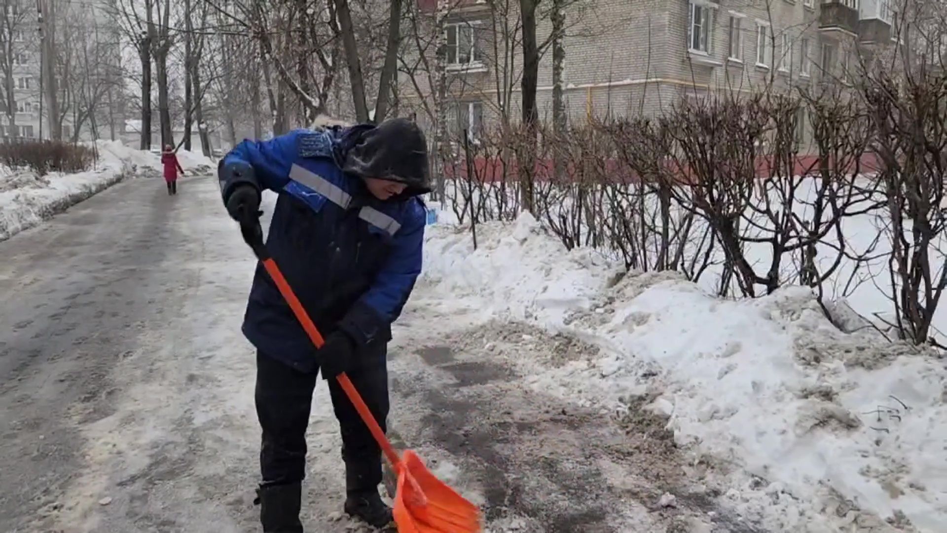 Реутов, снегопад, очистка дорог, борьба со снегом, циклон, ветер, вьюга, заметает,