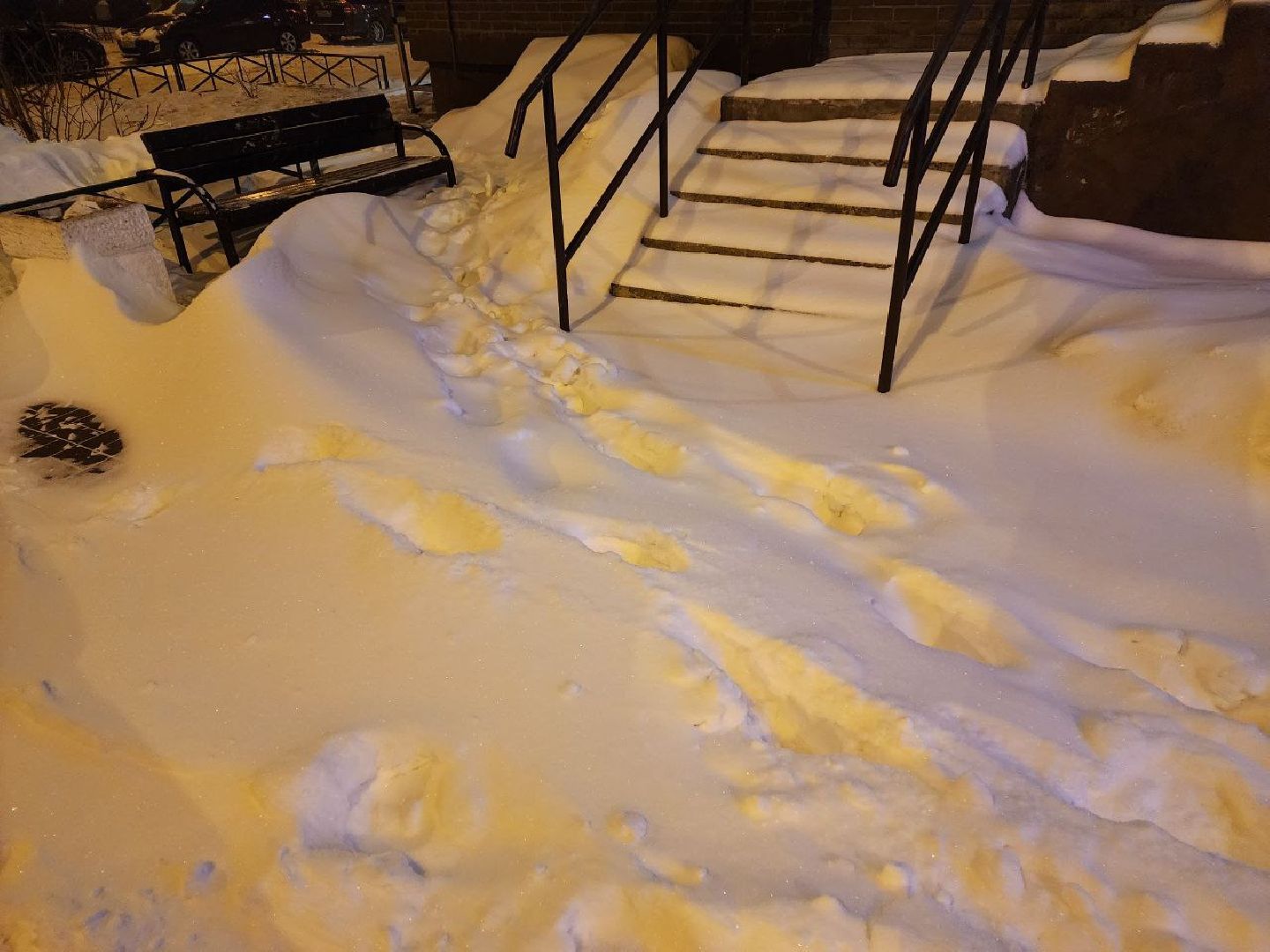 Реутов, снегопад, очистка дорог, борьба со снегом, циклон, ветер, вьюга, заметает,