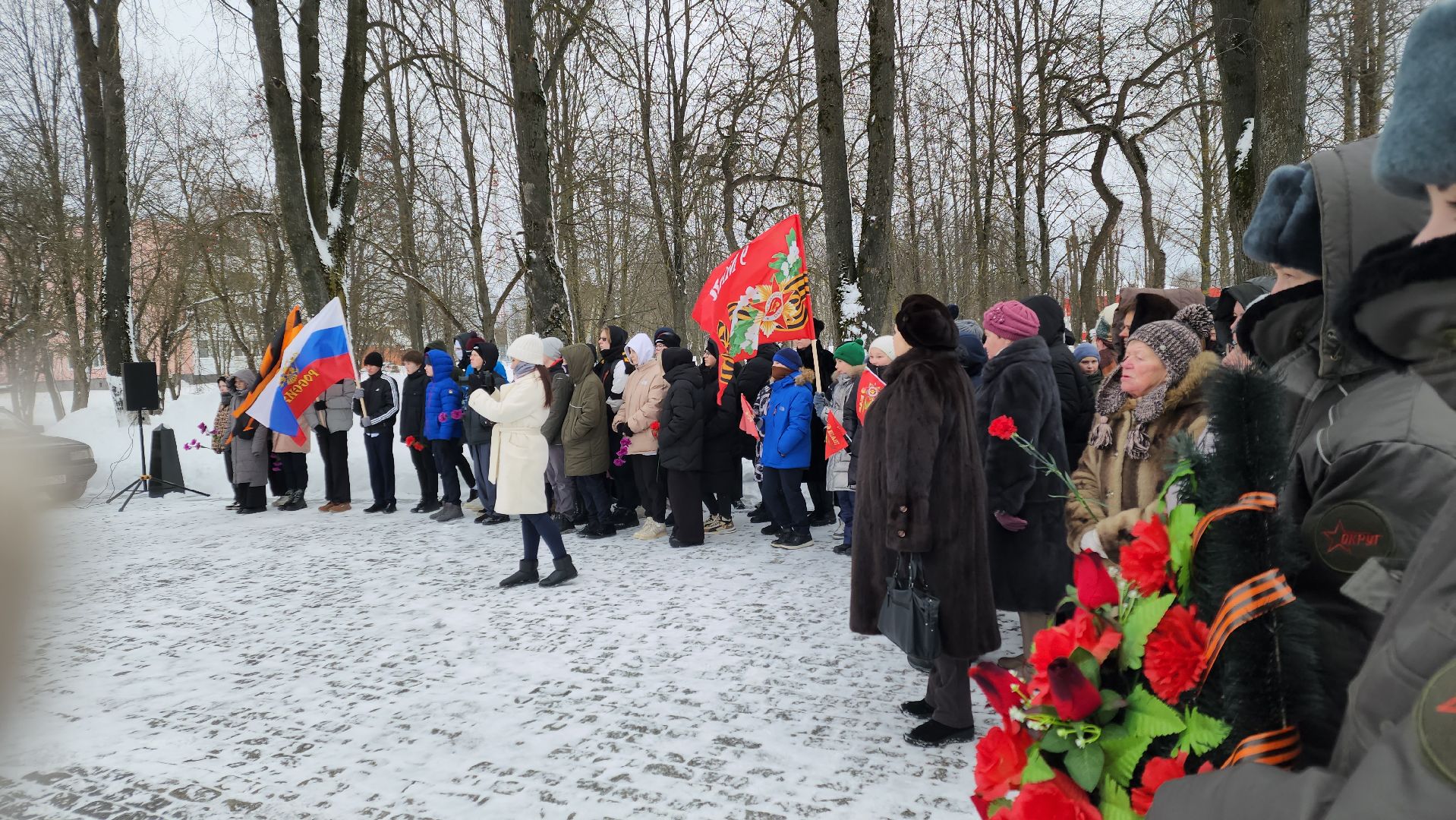 волоколамск, ярополец, кремлевские курсанты, воины, память, памятник, мемориал, день освобождения,