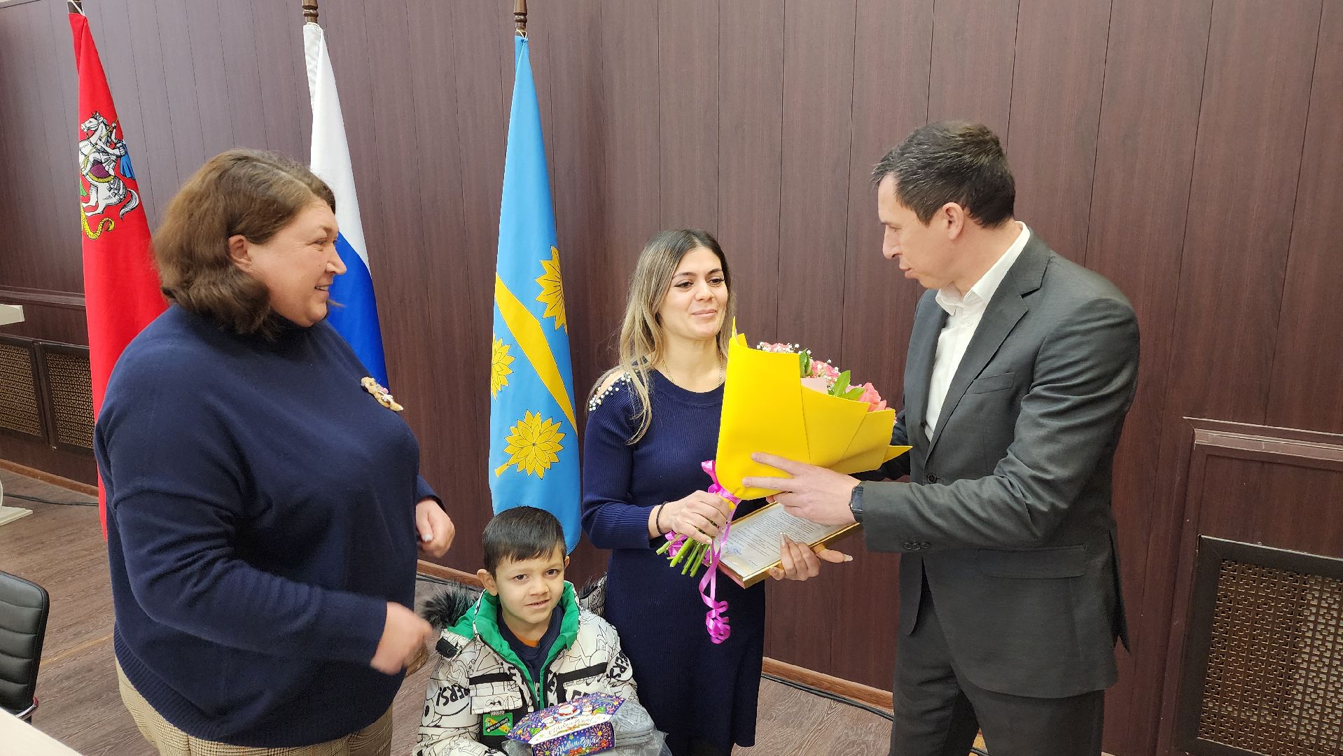 Солнечногорск, общество, молодая семья, госпрограмма, дети,