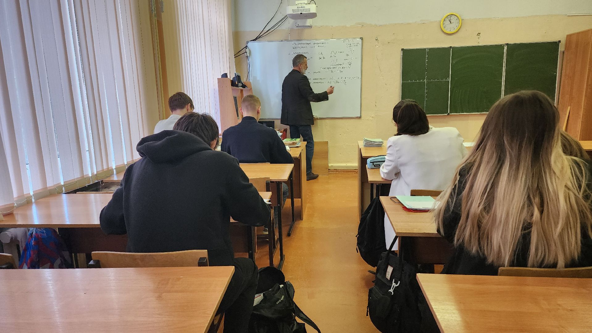 кашира, ожерелье, школа 10, капремонт школы, демонтажные работы,