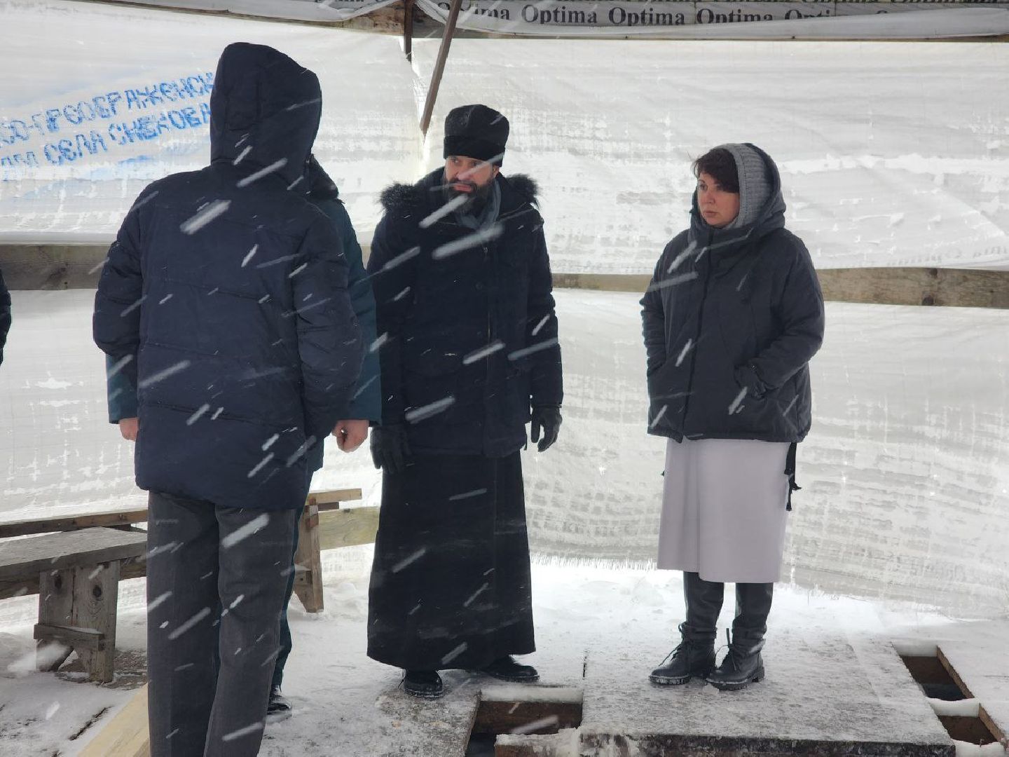 можайск, можайский городской округ, подмосковье, крещение, крещенские купания, купель, МЧС, проверка, люди, бесплатные автобусы, жители, православный праздник,