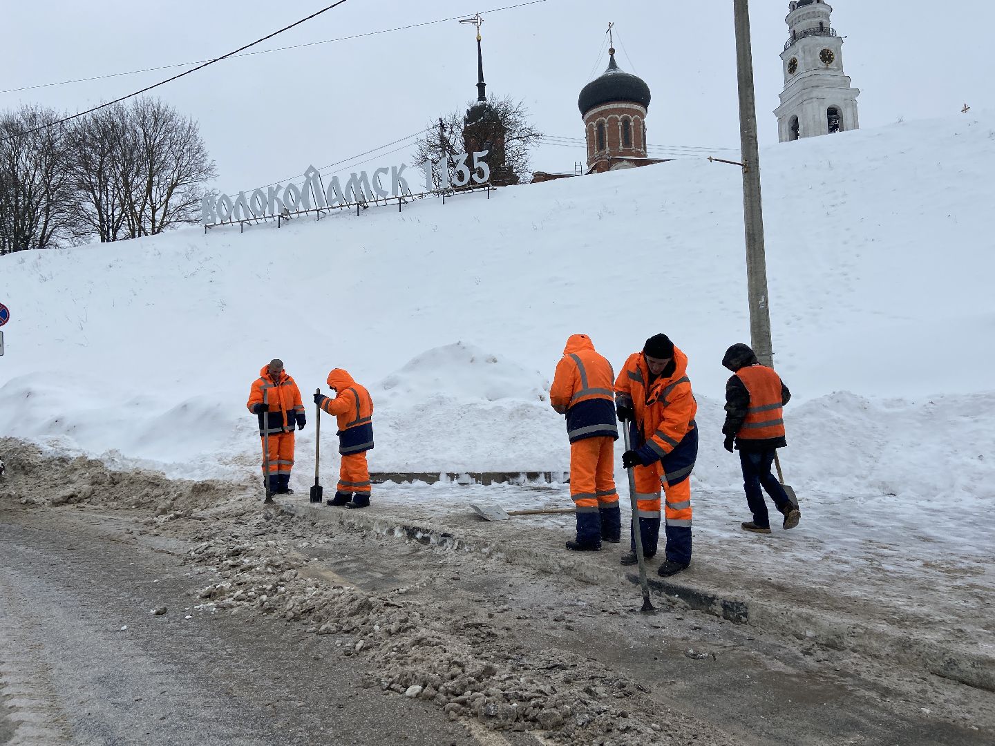 волоколамск, снегопад, дорожная безопасность, дорожная обстановка, дорожные службы, коммунальная техника, коммунальное предприятие,
