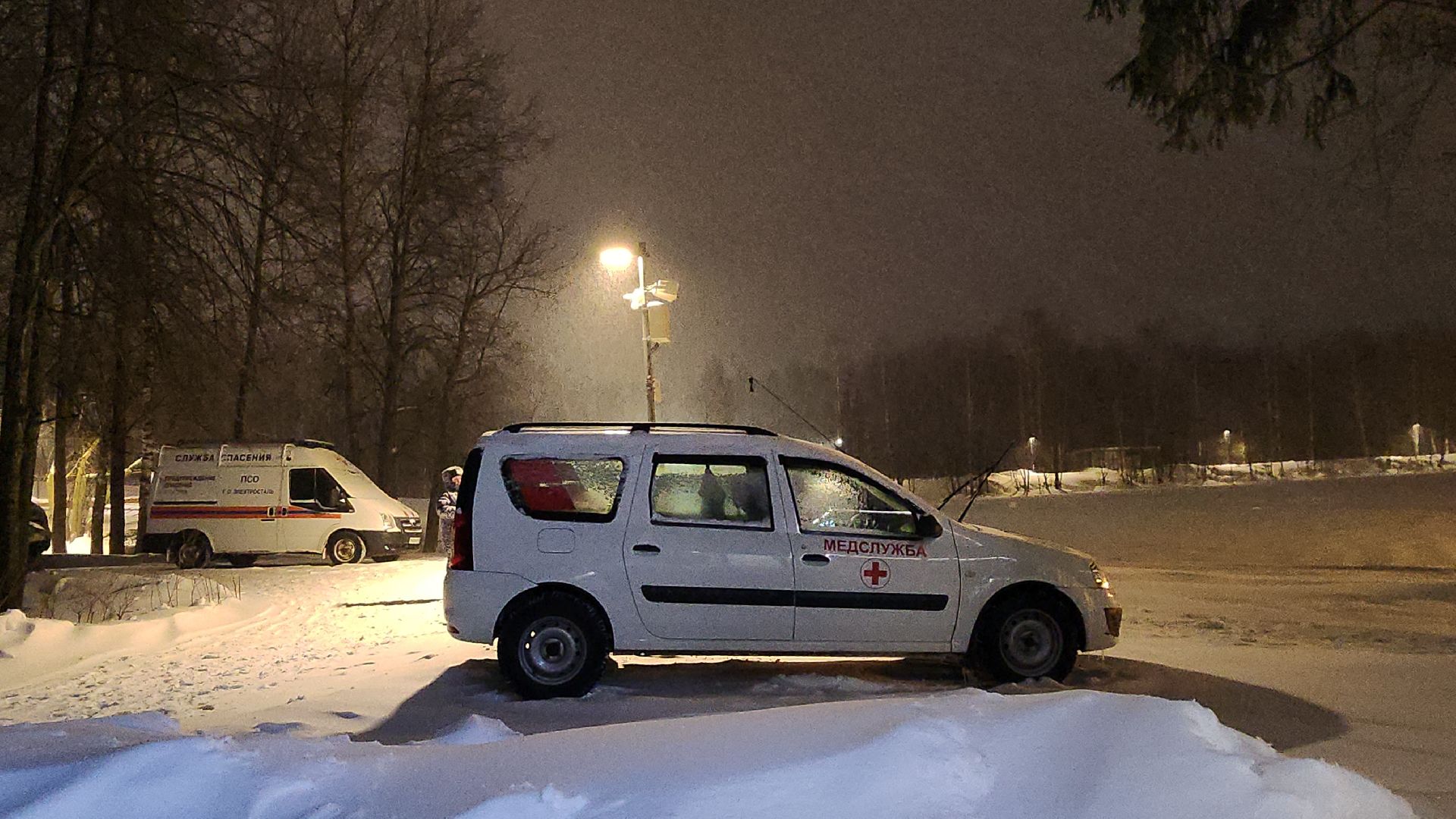 электросталь, купель, крещение, крещение господне, крещенские купания, крещенские купели, религия, мой город, горожане, зима 2024, зима в подмосковье, зима в парках,