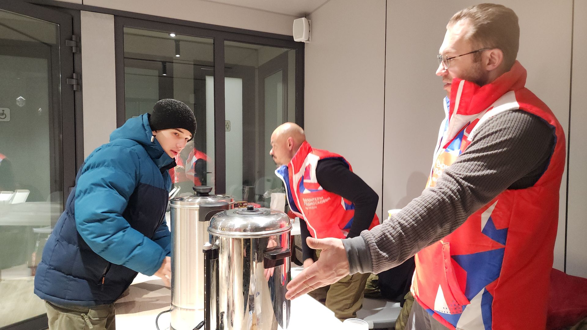 электросталь, купель, крещение, крещение господне, крещенские купания, крещенские купели, религия, мой город, горожане, зима 2024, зима в подмосковье, зима в парках,