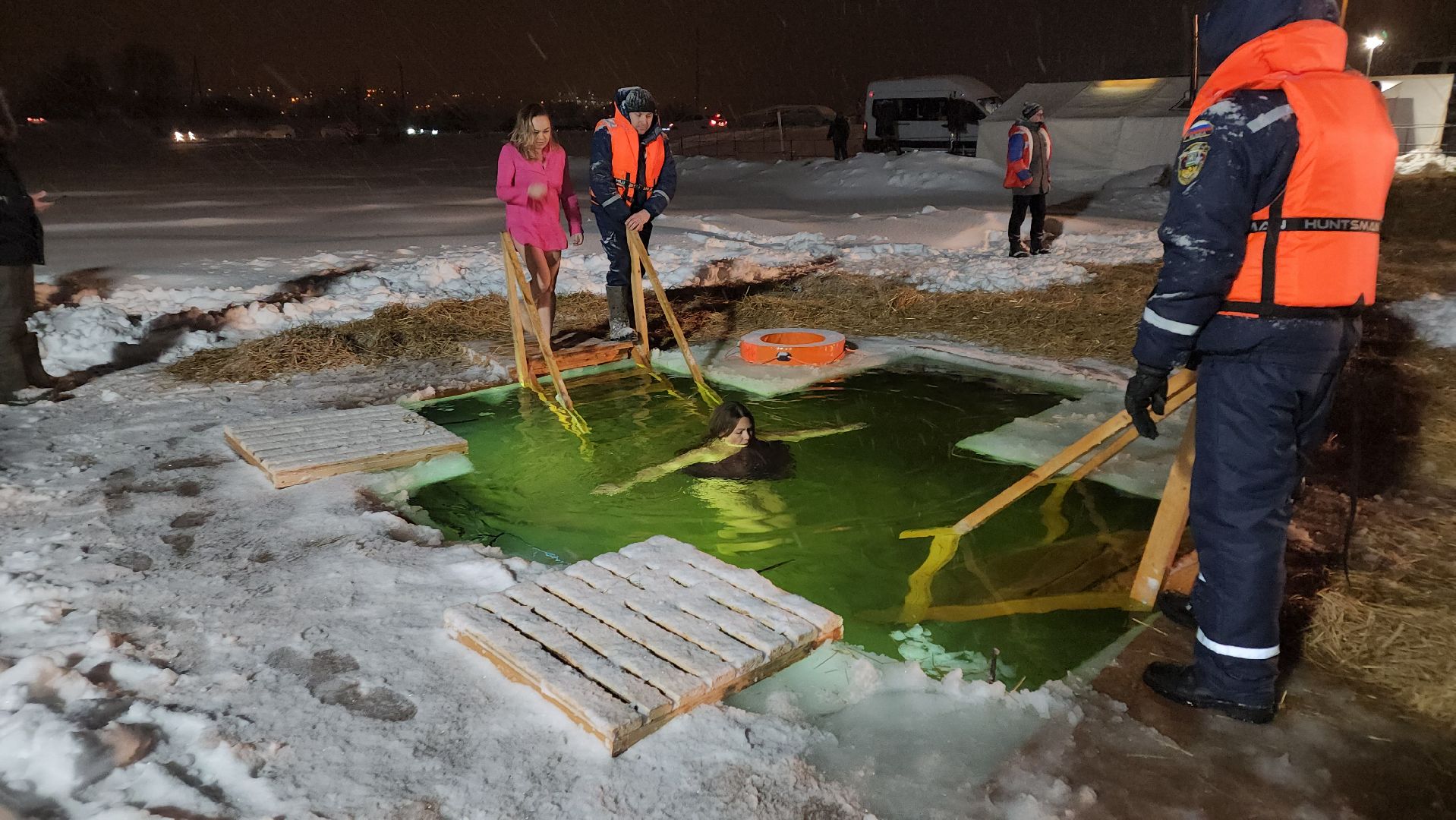 ступино, крещение господне, крещенские купания,