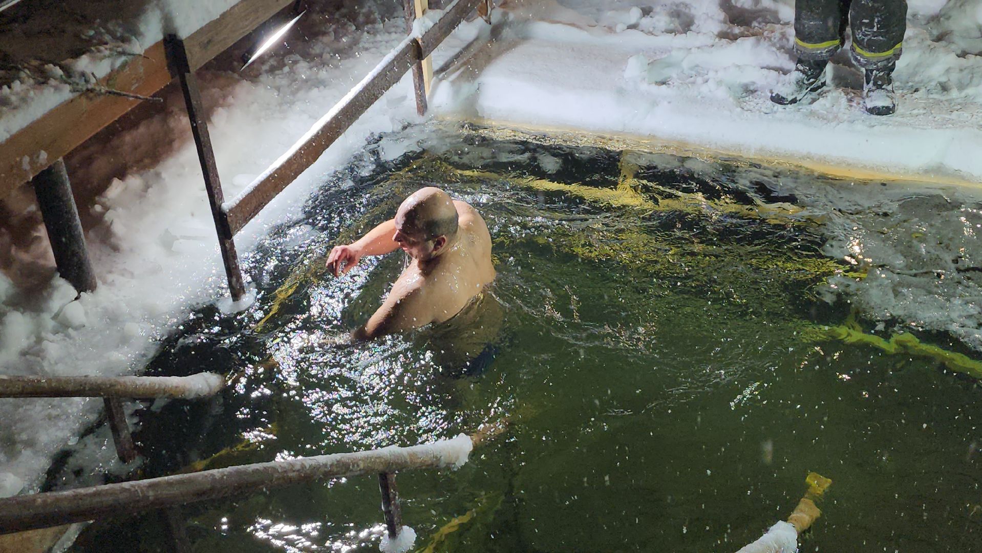 серпухов, крещенские купания, ногинский пруд, иордань, благочинный,