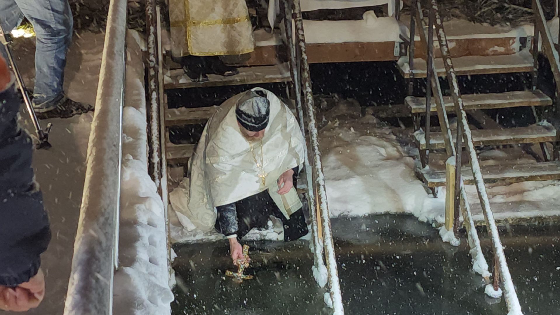 серпухов, крещенские купания, ногинский пруд, иордань, благочинный,