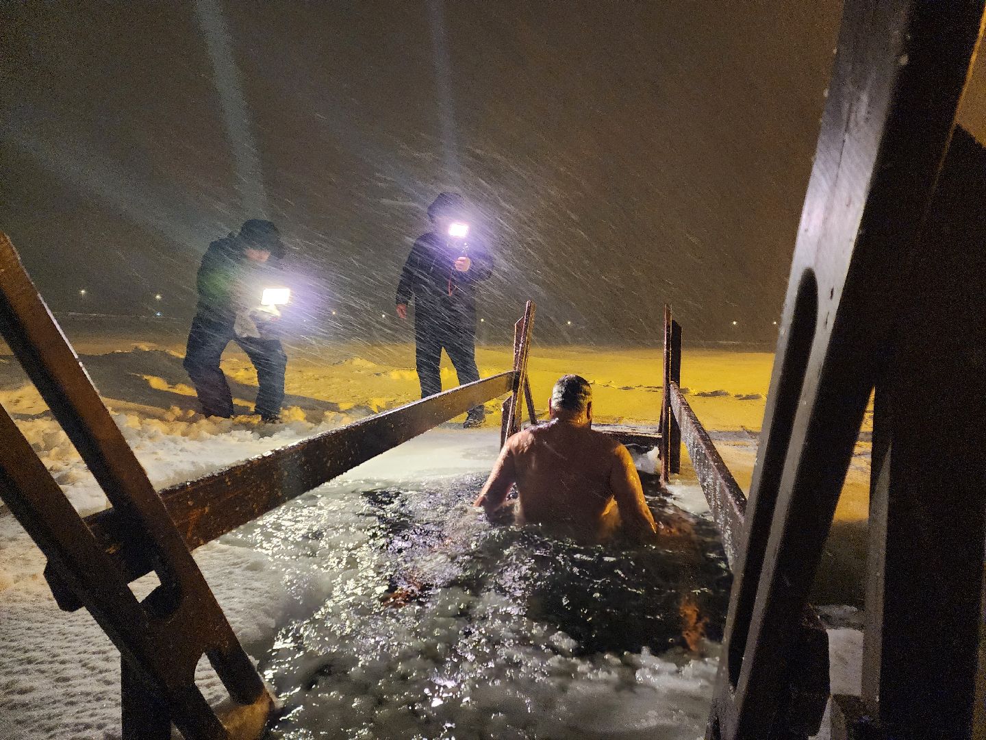 воскресенск, крещение господне, жители, иордань,