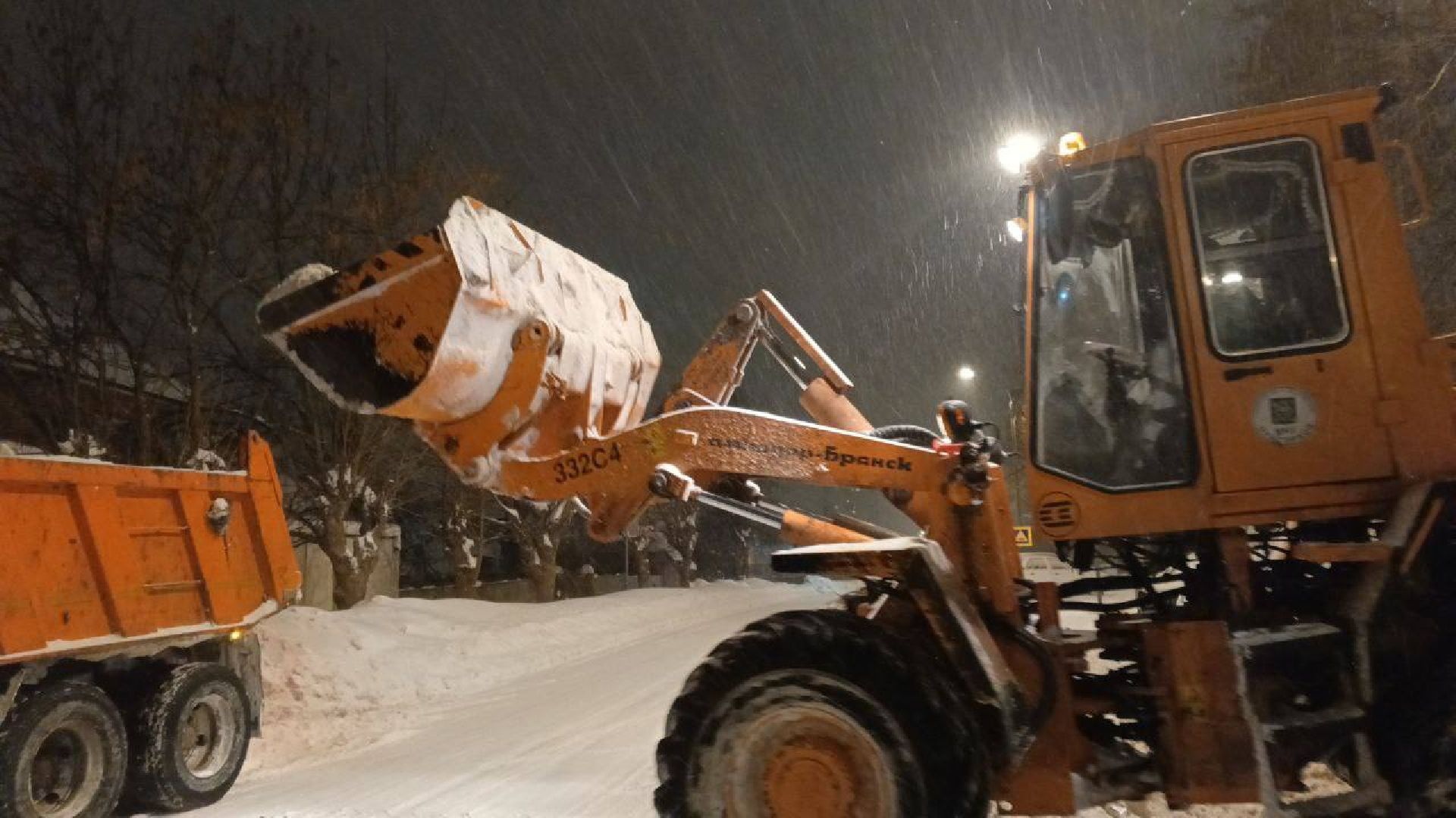 пушкино, снегопад, коммунальная техника, коммунальное предприятие, уборка снега,