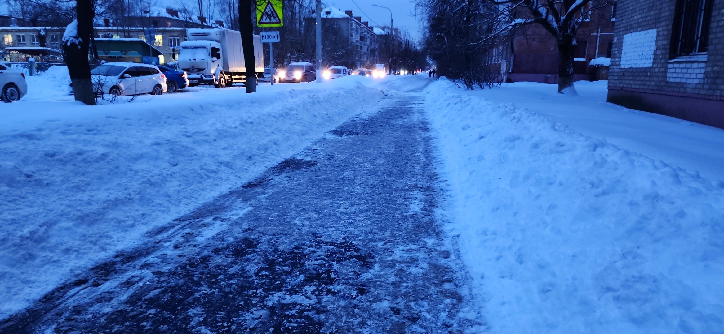 электросталь, мой город, уборка, уборка дворов, уборка дорог, уборка общественных территорий, уборка территорий, уборка улиц, снегопад, коммунальные служба, коммунальщики,