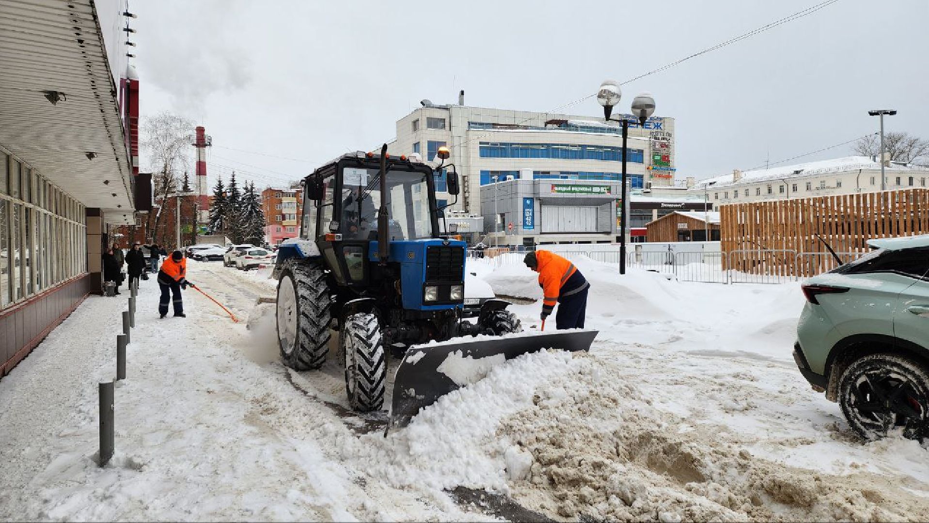 Солнечногорск, Уборка снега, Советская площадь, МБУ, Дворники,