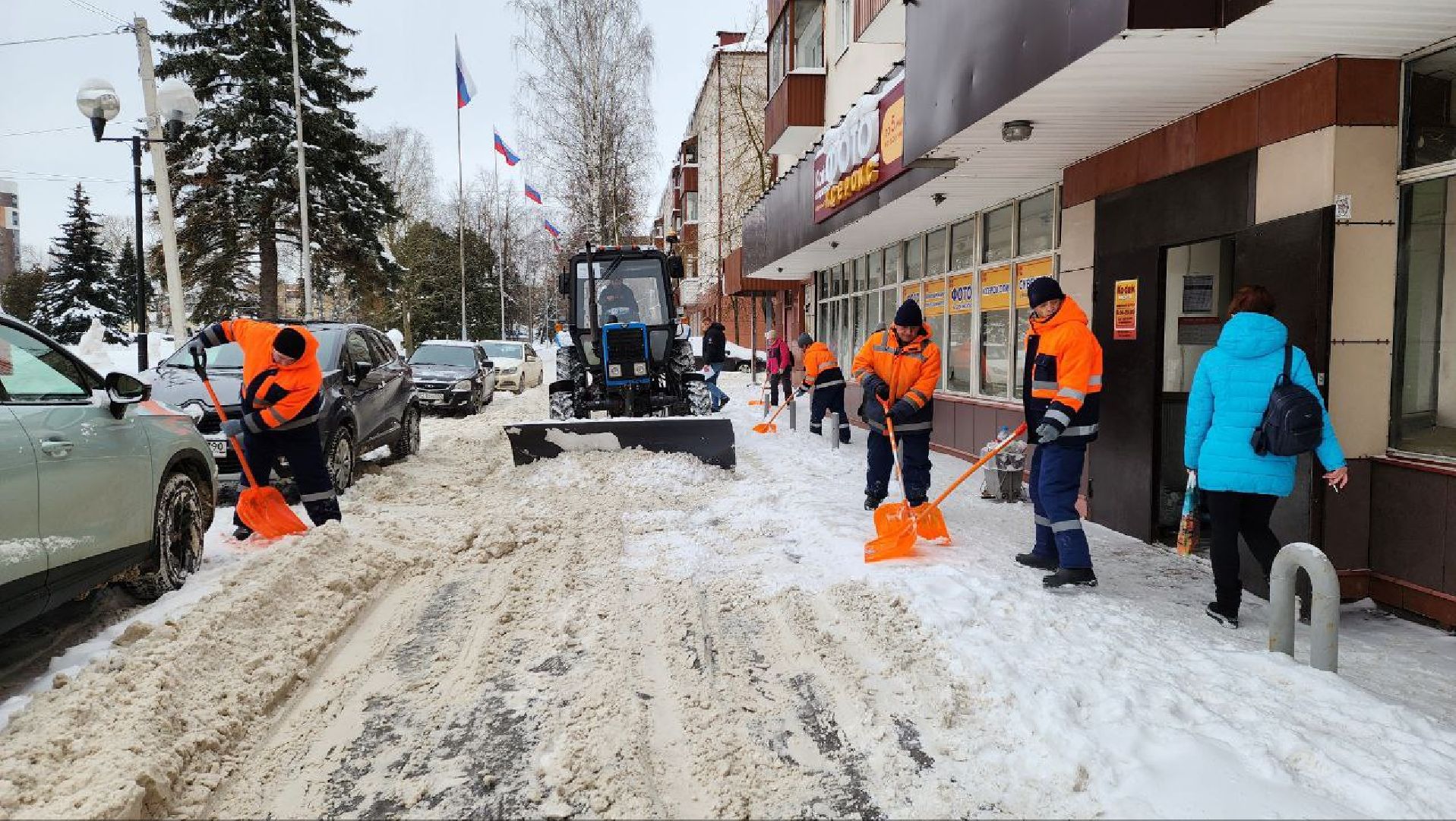 Солнечногорск, Уборка снега, Советская площадь, МБУ, Дворники,