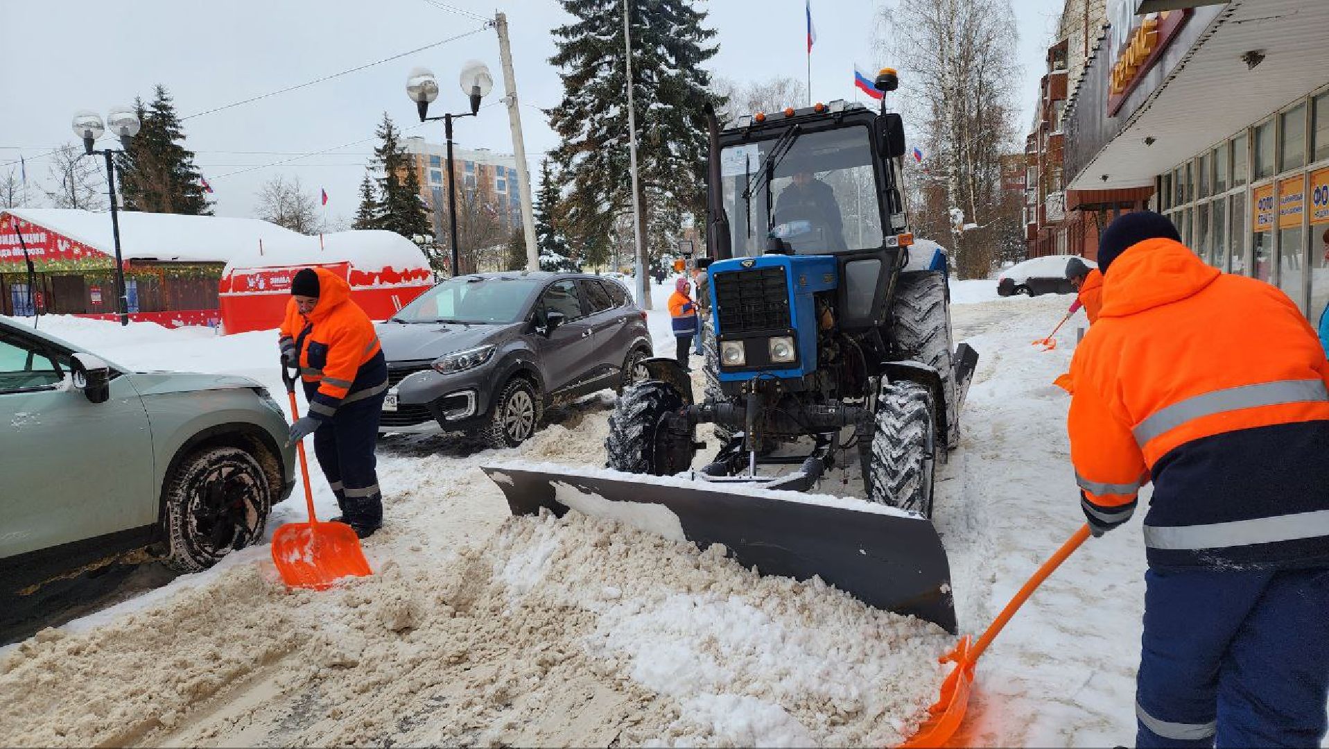 Солнечногорск, Уборка снега, Советская площадь, МБУ, Дворники,