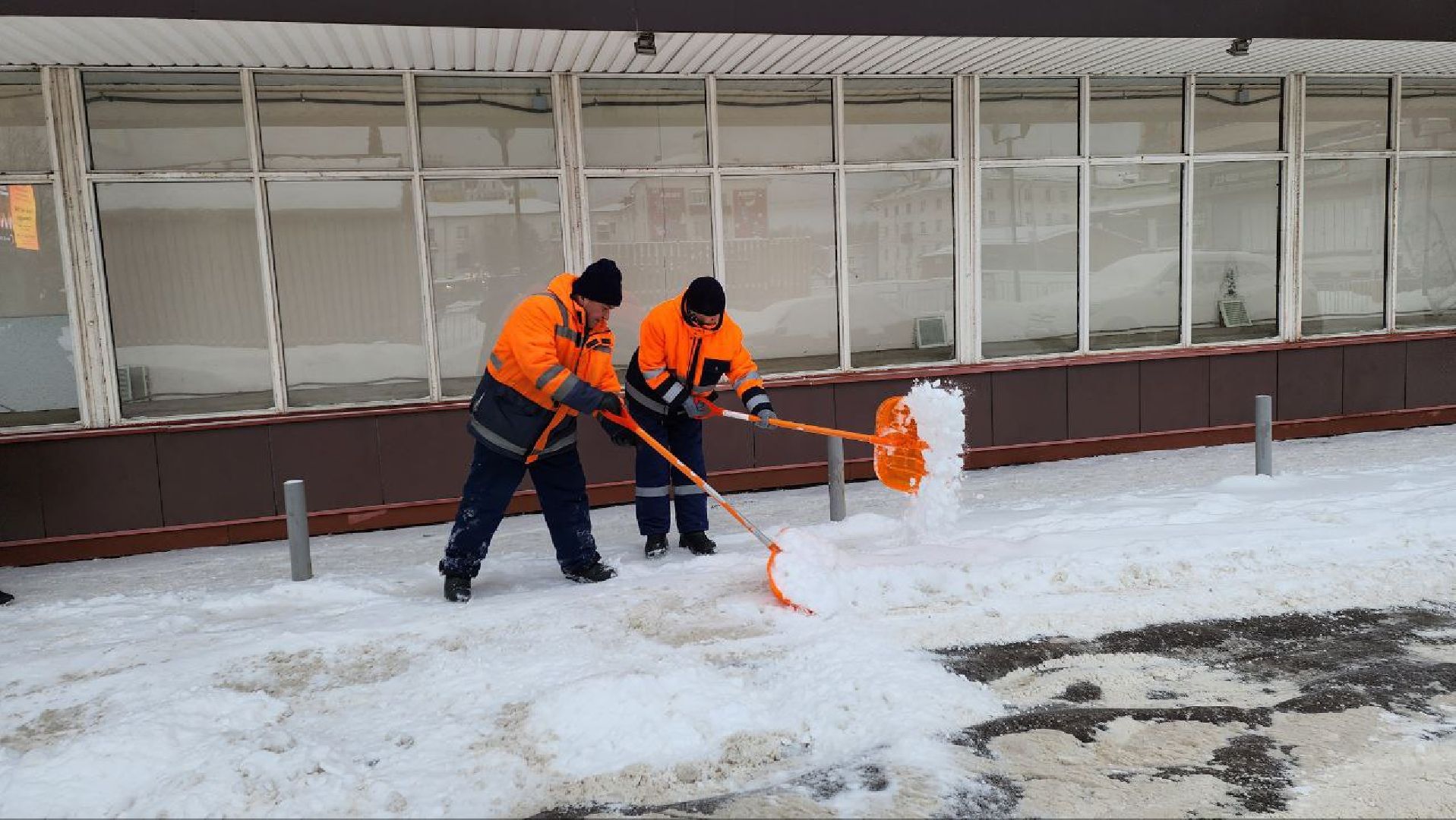 Солнечногорск, Уборка снега, Советская площадь, МБУ, Дворники,