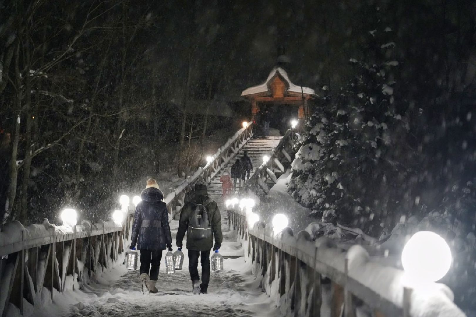 Гремячий ключ, Святой источник, Крещение, Праздник, Сергиево-Посадский городской округ, Сергиев Посад, Крещенские купания,