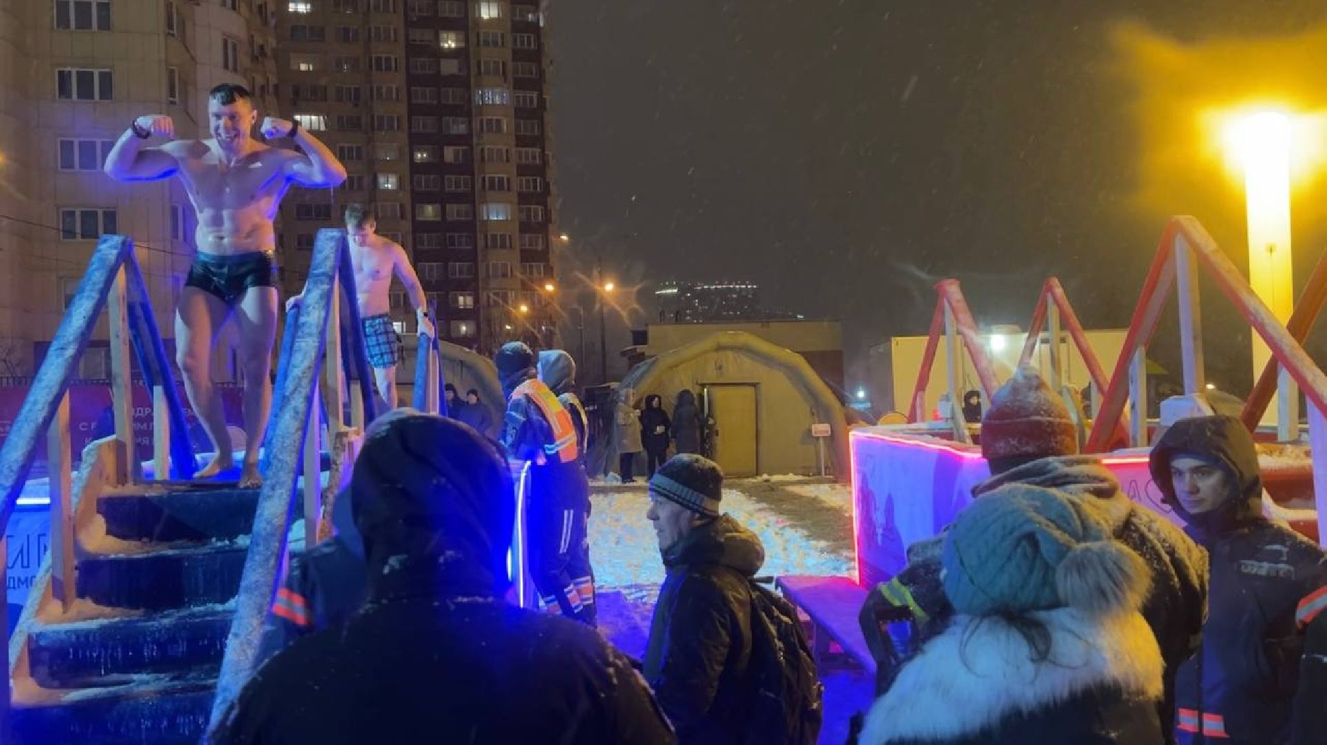 химки, крещение господне, крещенские купания, купели, общество, праздник,