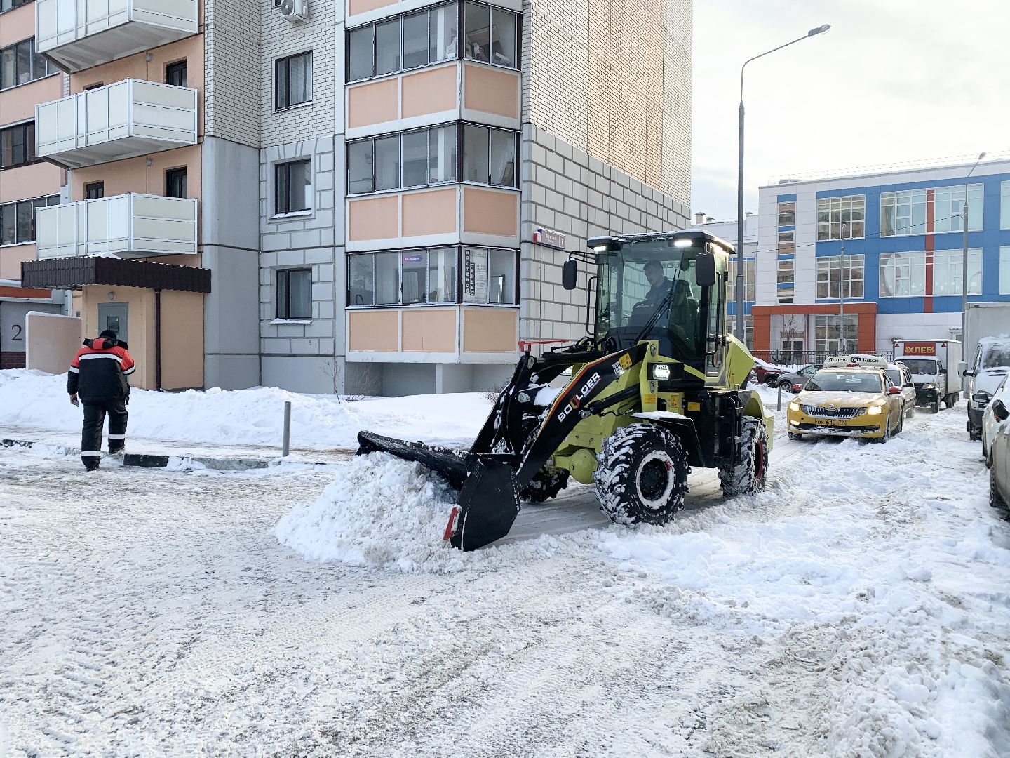 Балашиха, Подмосковье, Снегопад, уборка дворов, уборка снега,