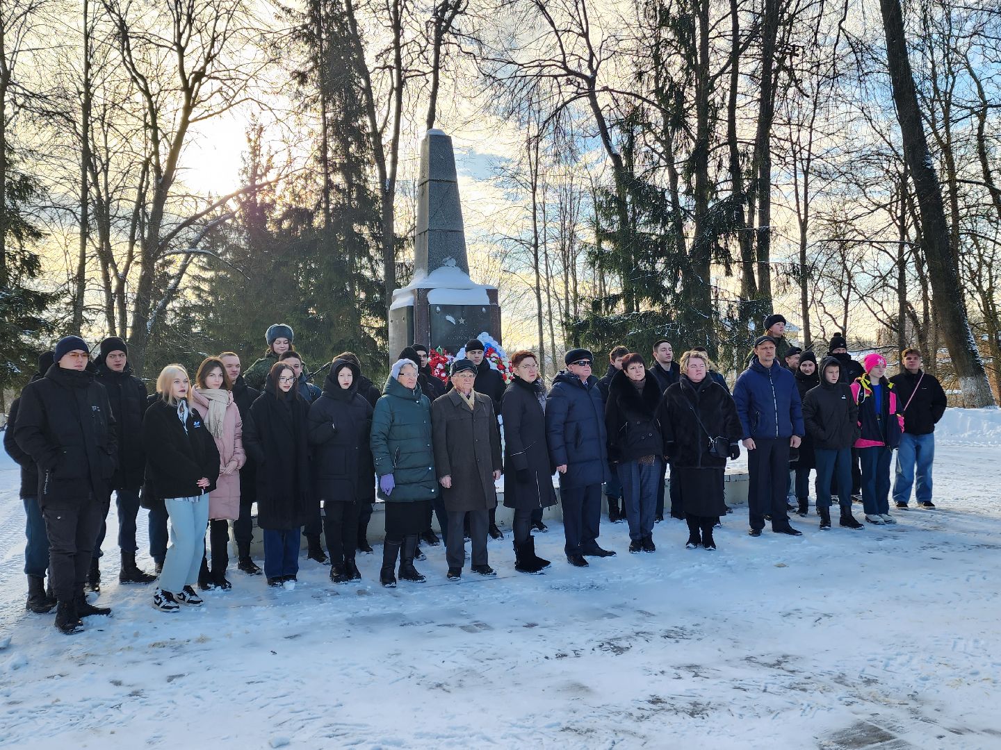 волоколамск, библиотека, депутат, московская областная дума, память, вов, война, день освобождения, мероприятие,