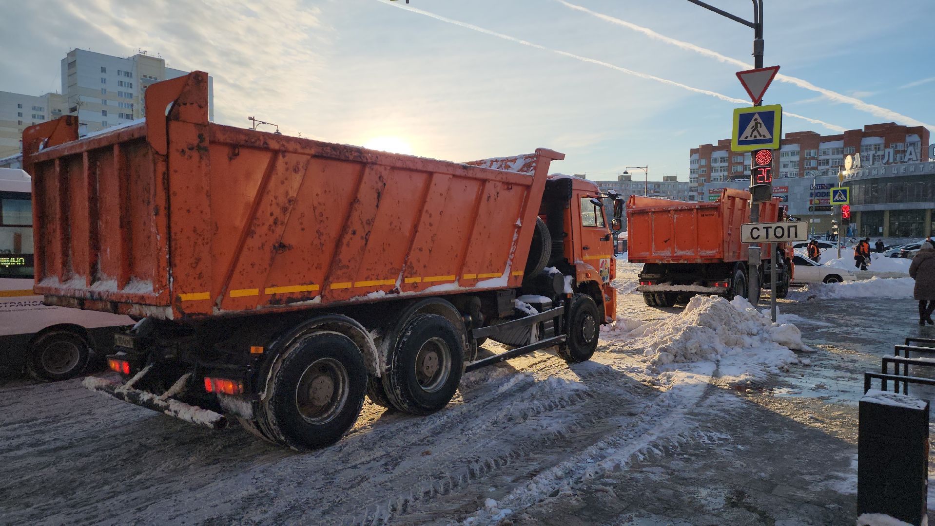 снегопад, серпухов, комбинат благоустройства, вокзал, жкх,
