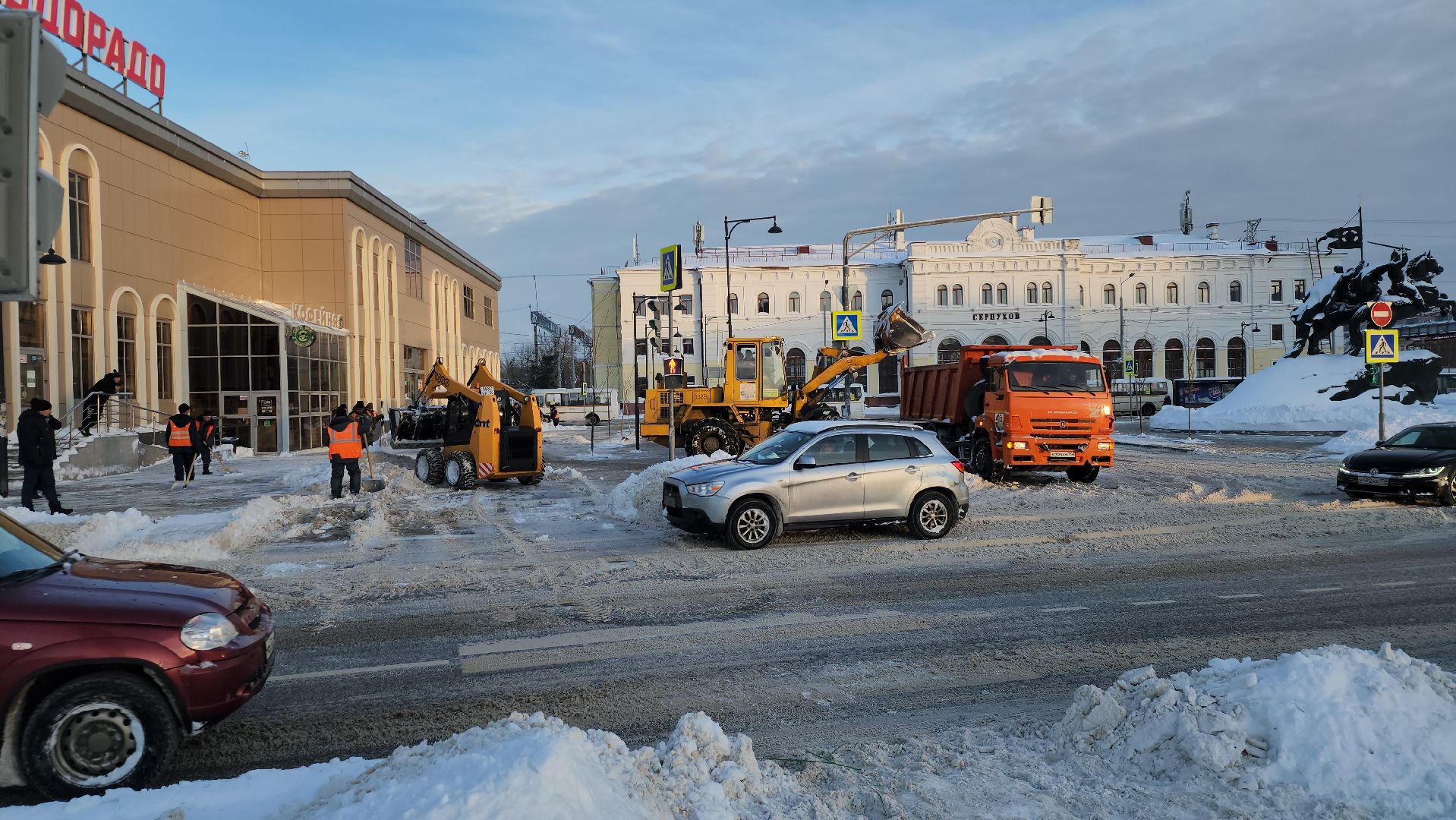 снегопад, серпухов, комбинат благоустройства, вокзал, жкх,
