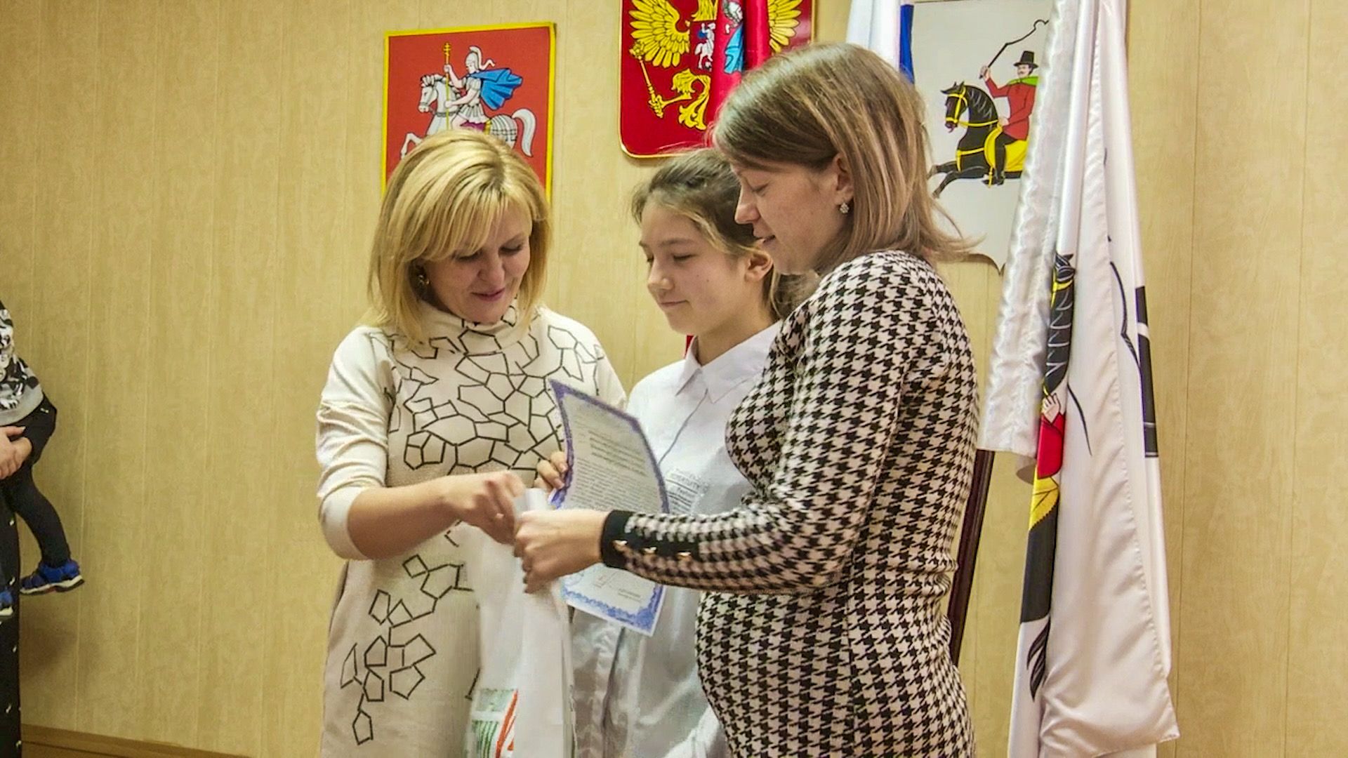 Клин, общество, семьи, помощь, жилье,