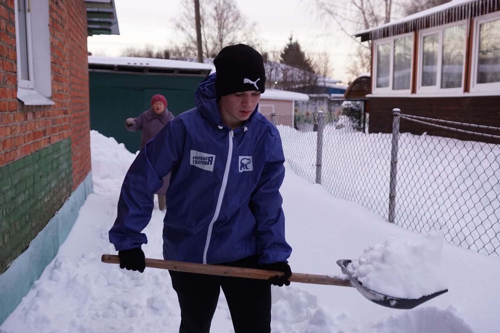 Егорьевск, помощь, снег, уборка, пенсионер, активное долголетие, волонтер,