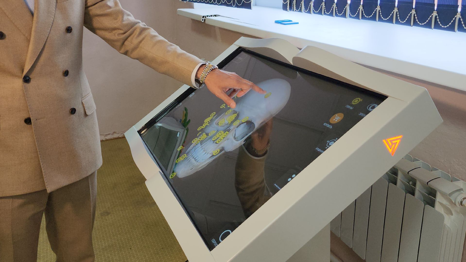 медицинский колледж, серпухов, интерактивный стол, образование, учебное оборудование,