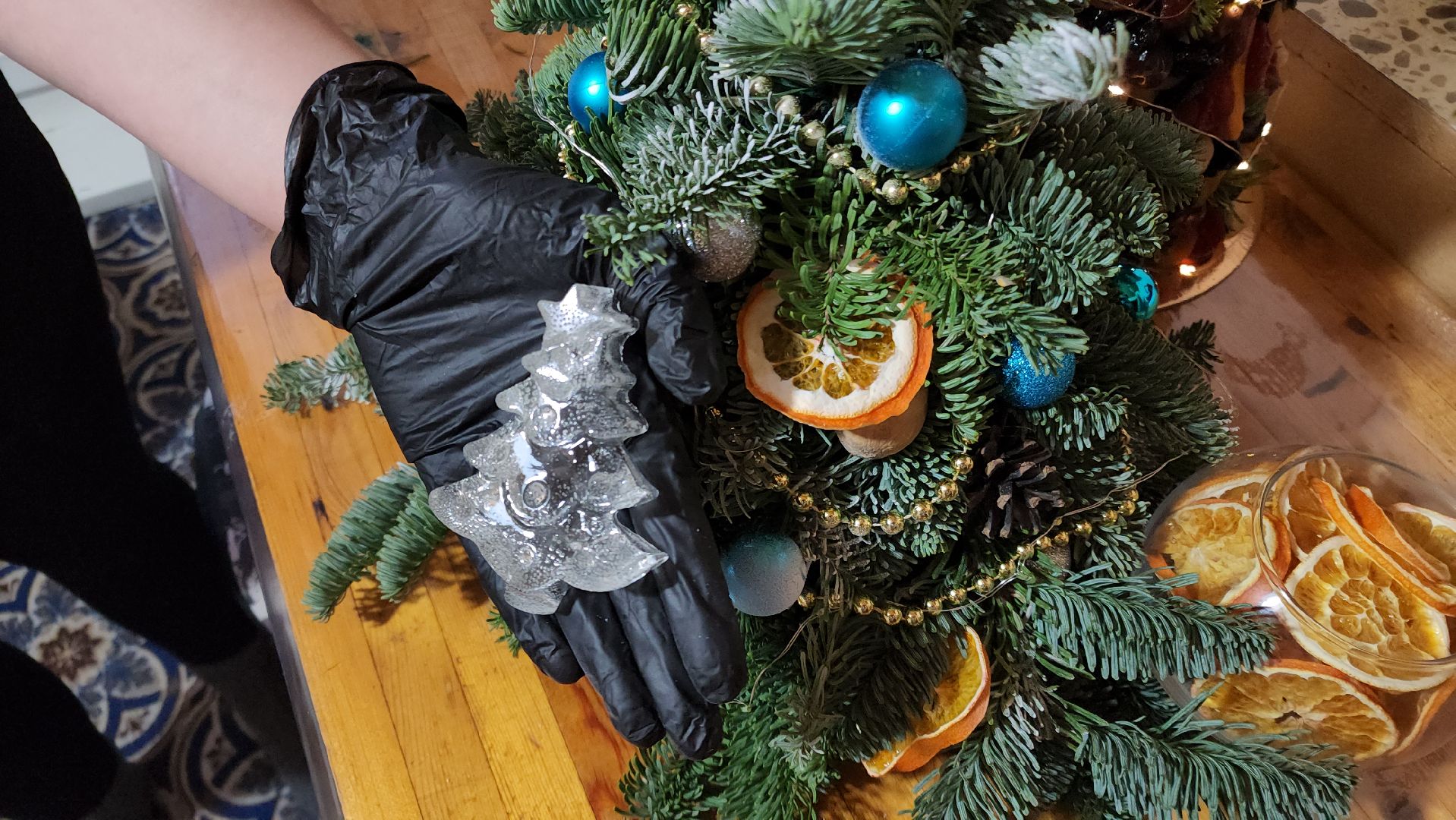 волоколамск, предприниматель, предприниматели, бизнес, бизнес в подмосковье, букет, сладости,