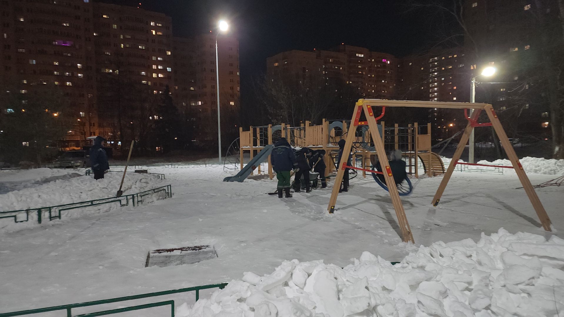 выездная администрация,долгопрудный, Хлебниково, каток, уборка снега,