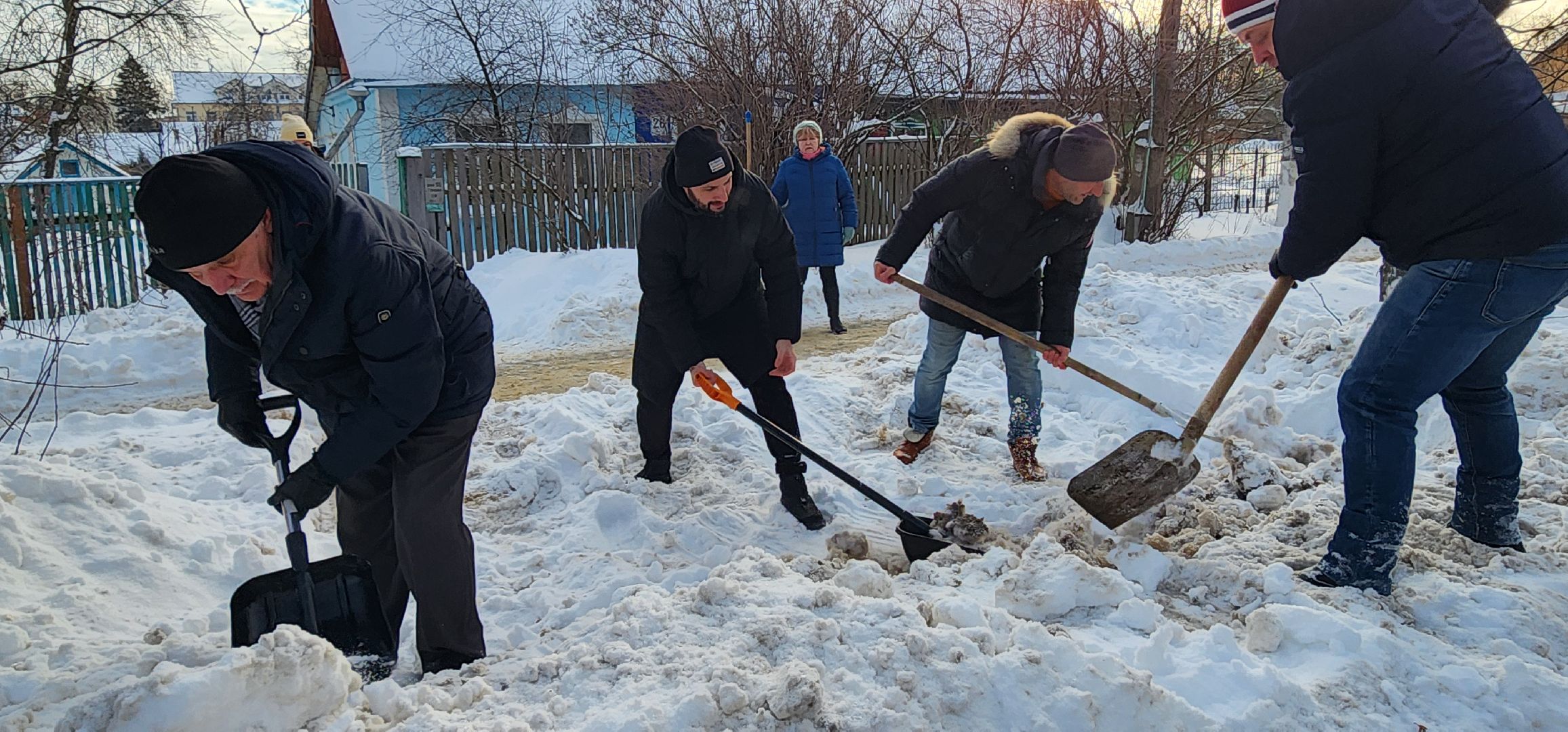 волонтеры Подмосковья, помощь ветеранам, общественная палата, Домодедово,