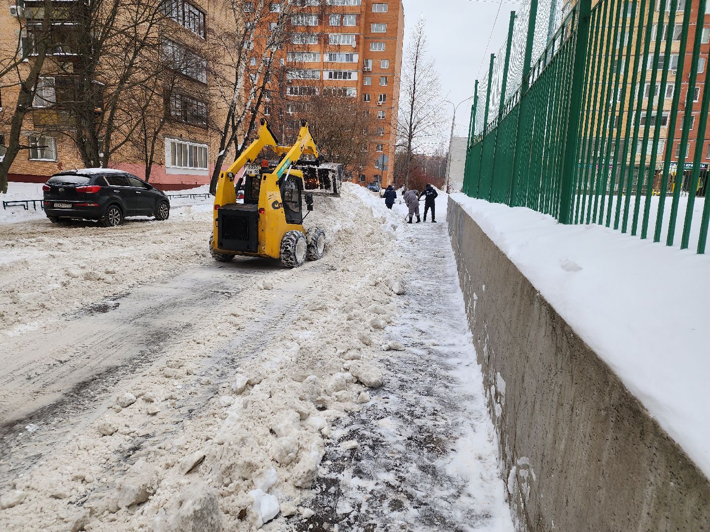 долгопрудный, трактор, погрузчик, мбу благоустройство,