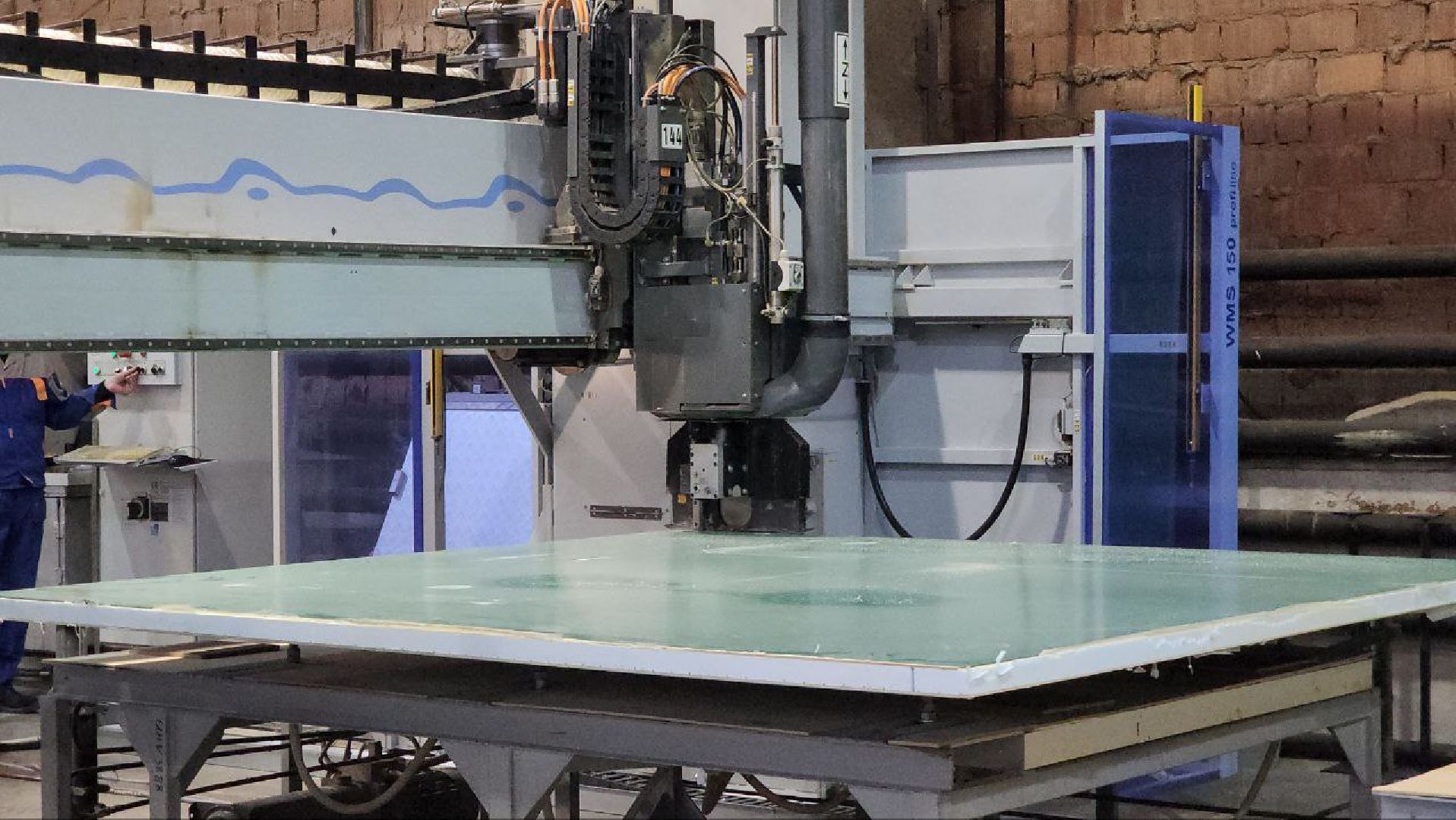 мытищи, молодежный центр импульс, экскурсия для школьников, Мытищинский приборостроительный завод, спецтехника,