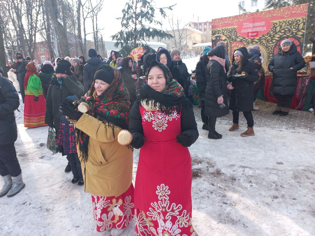 Раменское, общество