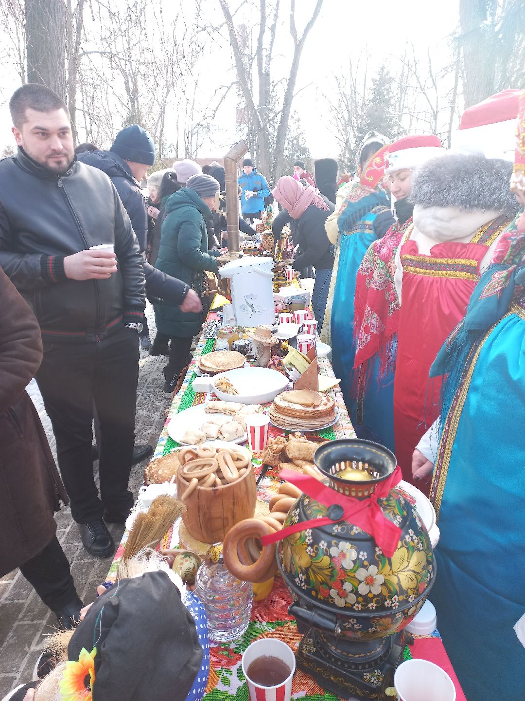 Раменское, общество