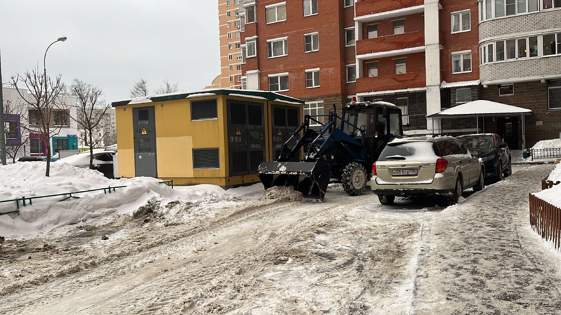 снегопад, уборка, уборка дворов,