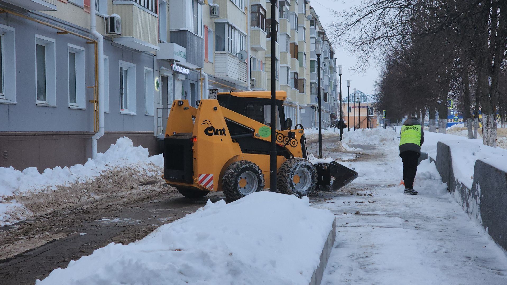 кашира, жкх, снегопад, уборка снега, вывоз снега, реагенты, коммунальные службы, мбу благоустройство,