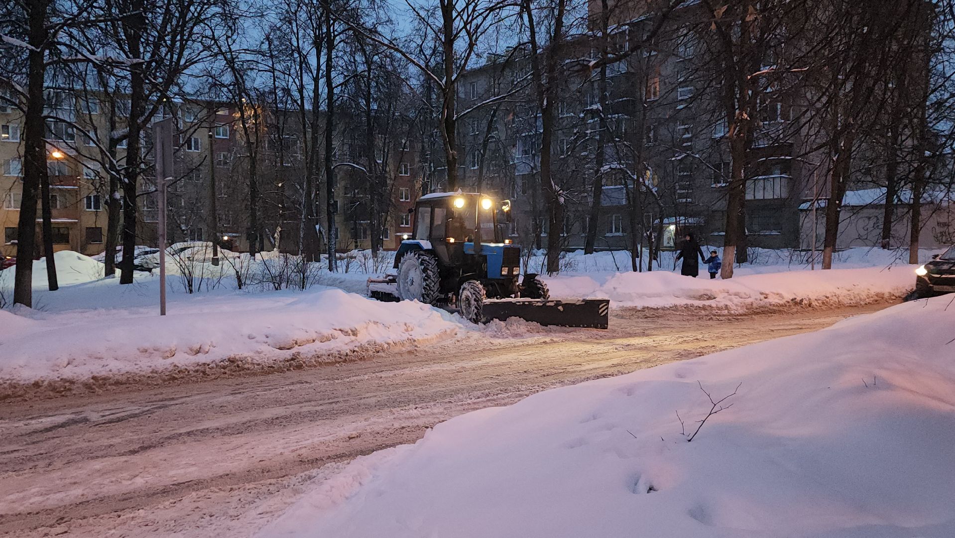 снегопад, уборка улиц, уборка снега, Аубакиров,