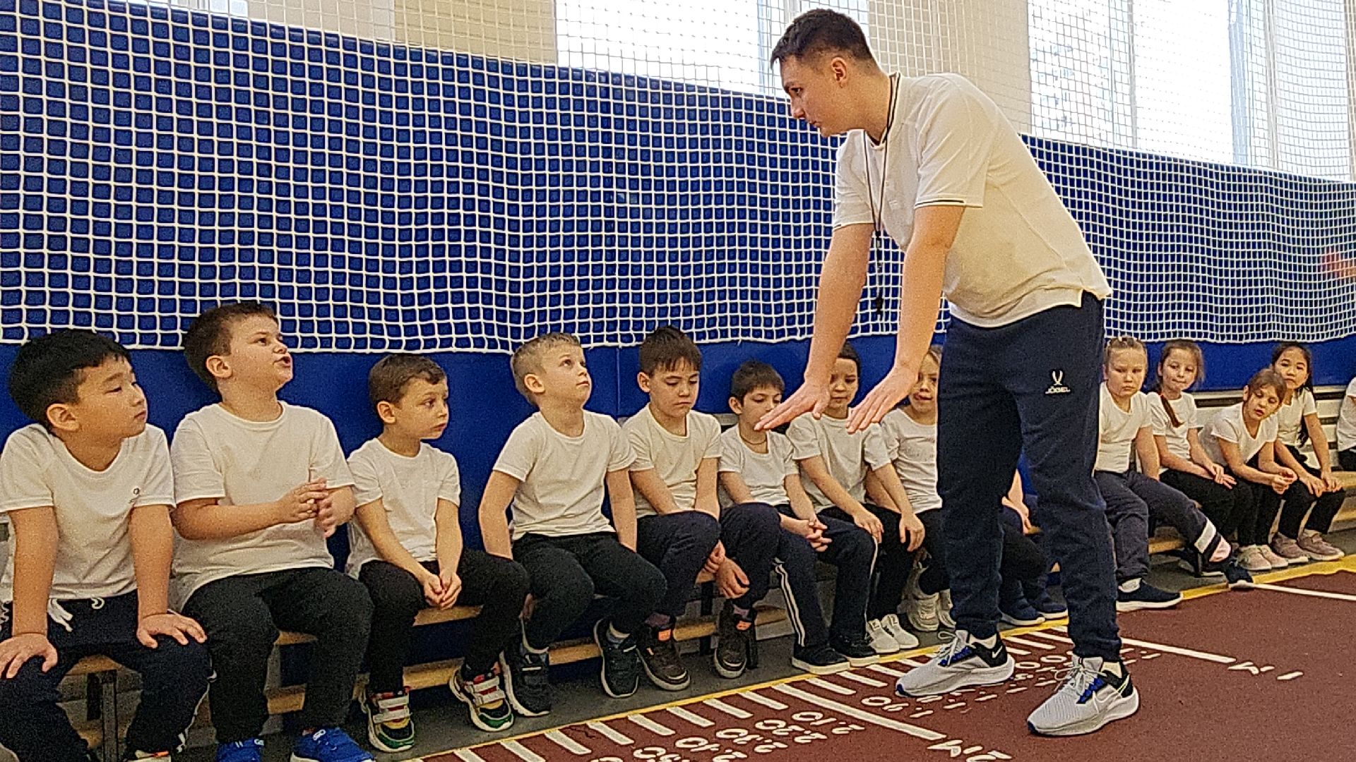 электросталь, электросталь спортивная, мой город, образование, образование подмосковья, гимназия, гимназия 9, учитель, урок, урок физкультуры, день студента, студенты,