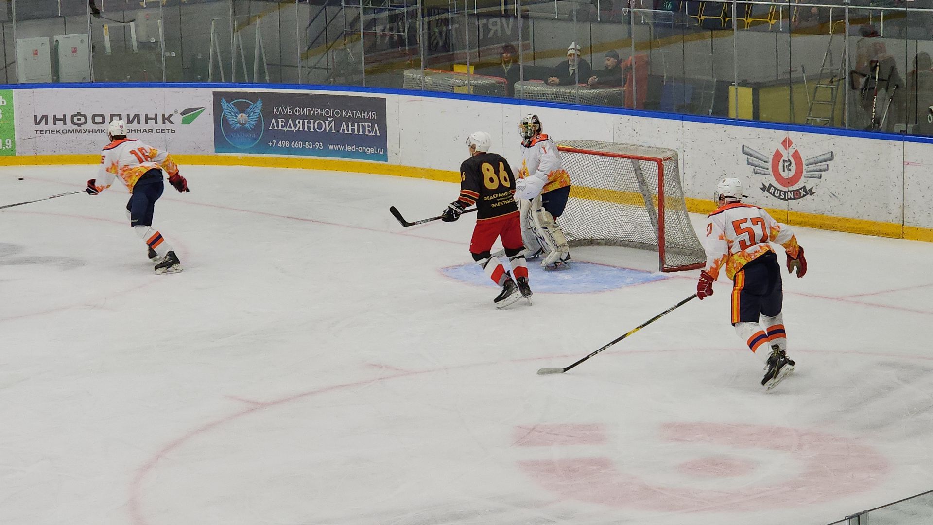 электросталь, электросталь спортивная, хоккей, хоккейная команда, мчс, мчс россии, матч, мой город, сво, своих не бросаем,