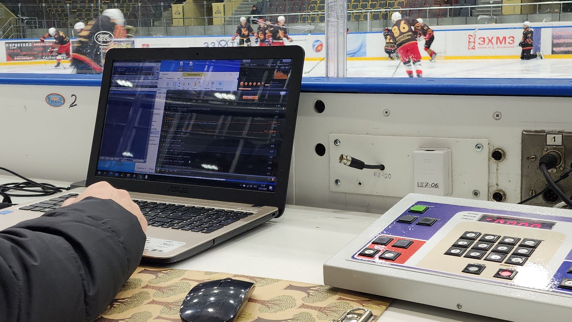 электросталь, электросталь спортивная, хоккей, хоккейная команда, мчс, мчс россии, матч, мой город, сво, своих не бросаем,