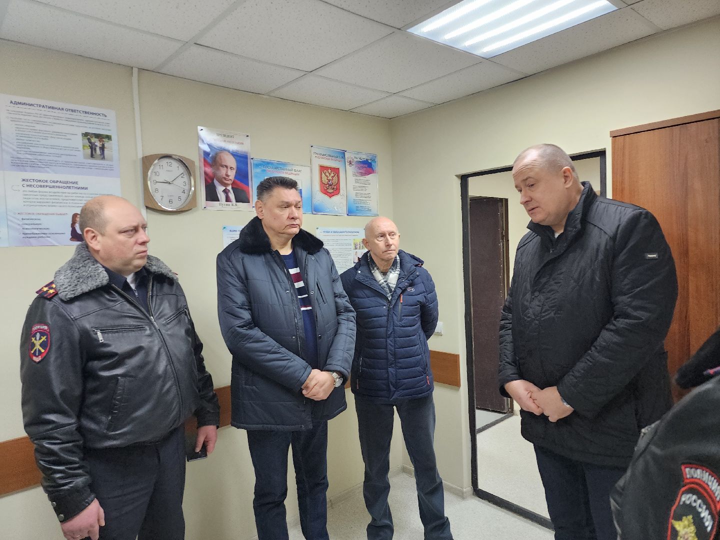 серпухов, подмосковье, ветеран полиции, капремонт, участковый,