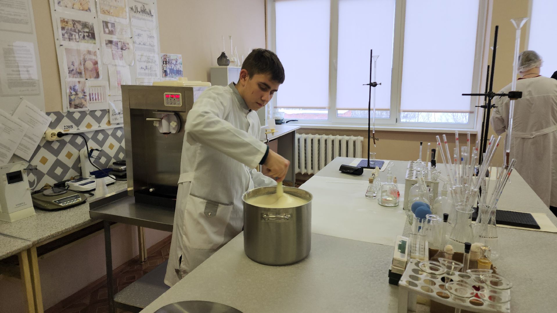 волоколамск, техникум, ват холмогорка, мороженое, студенты, день студента,