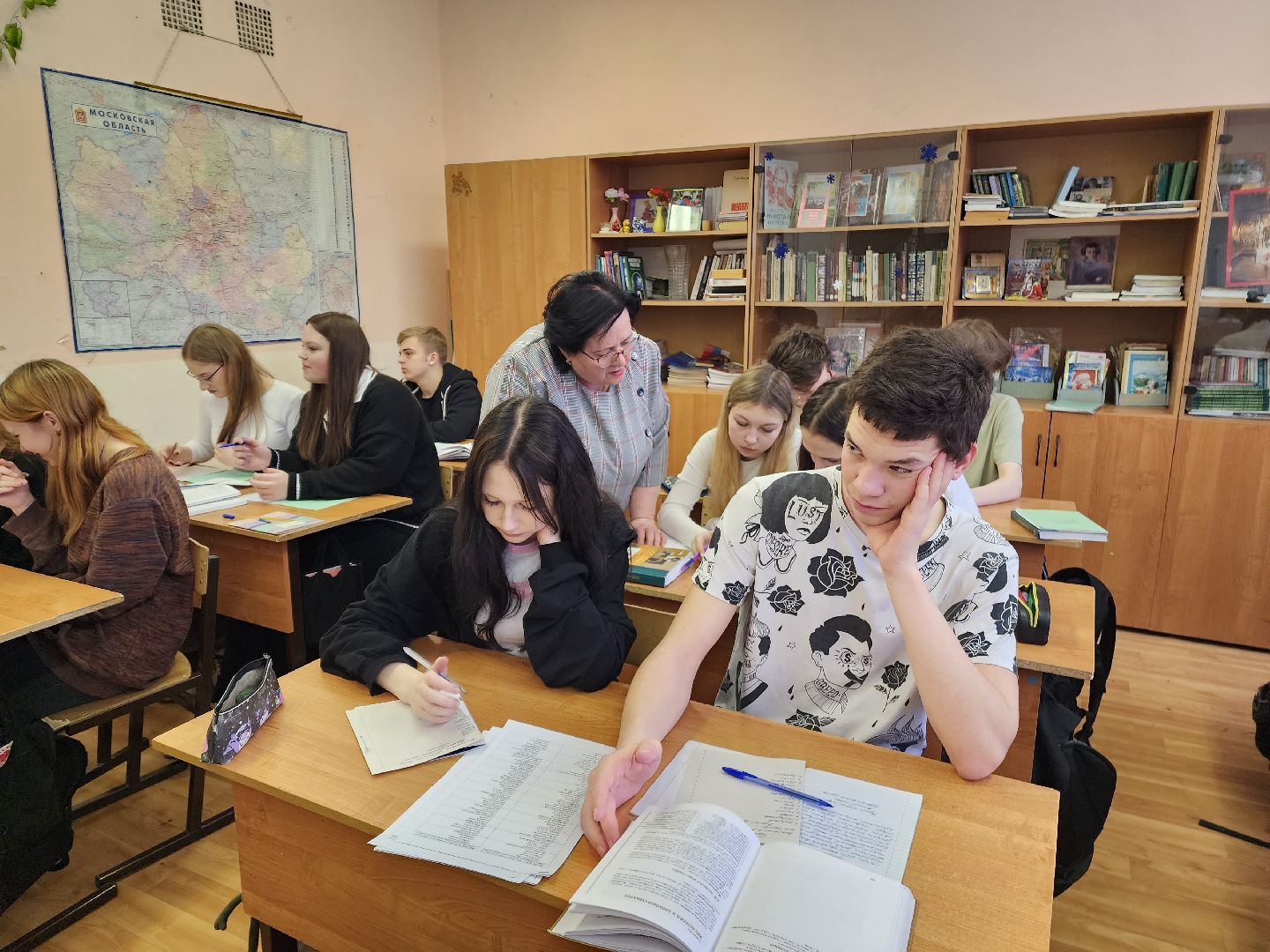 красноармейск, г.о. пушкинский, образование подмосковья, многопрофильный класс,