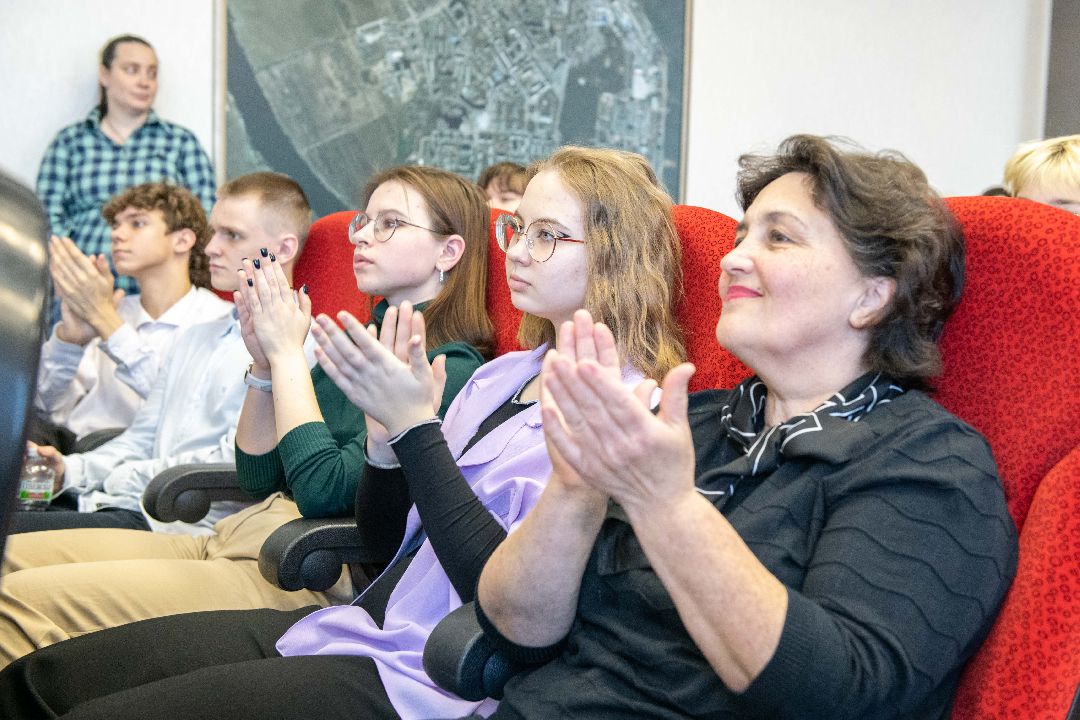 лыткарино, чтения. сила света