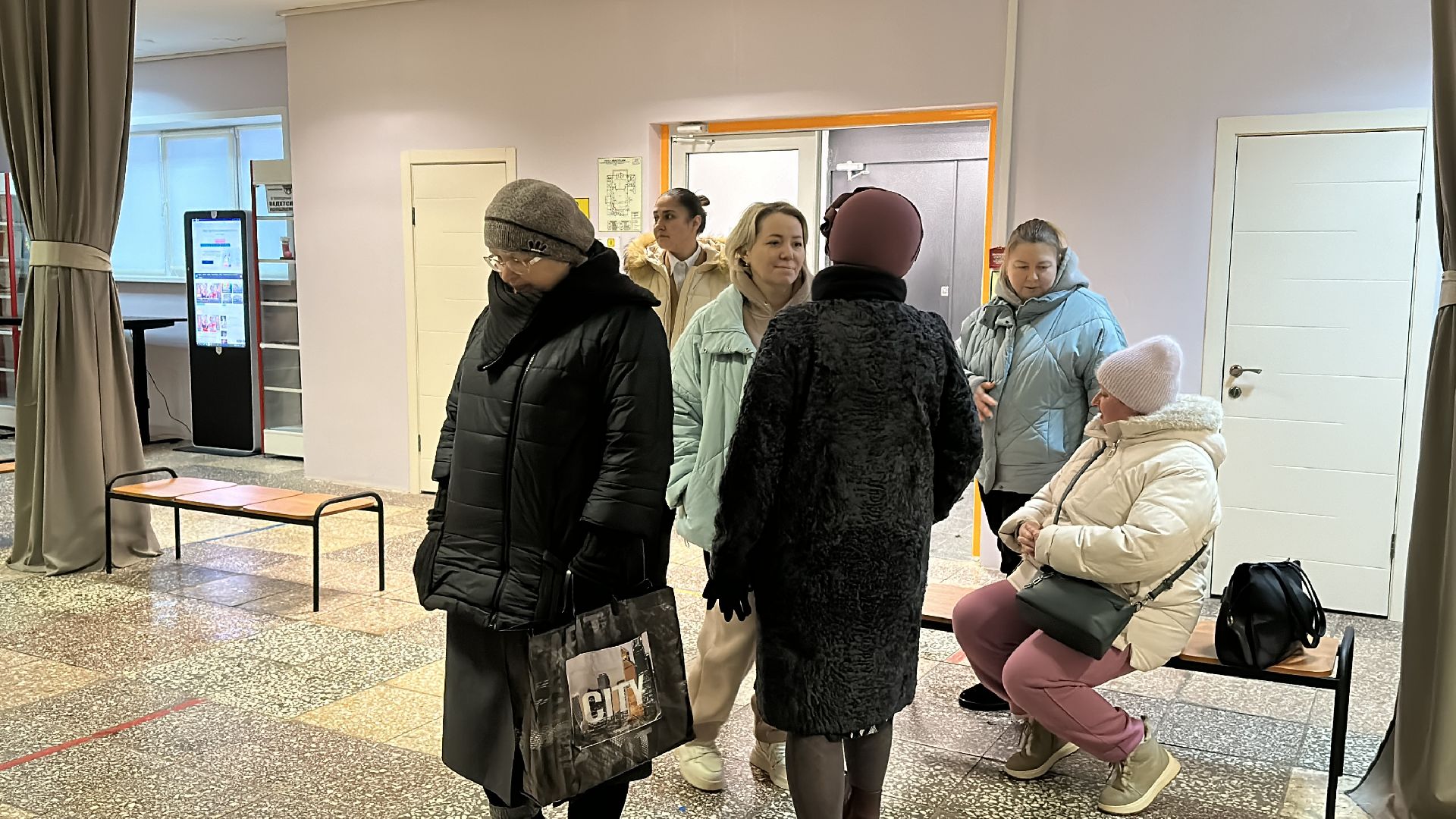 Клин, общество, транспорт, дороги, парковки, перемены,выездная администрация,