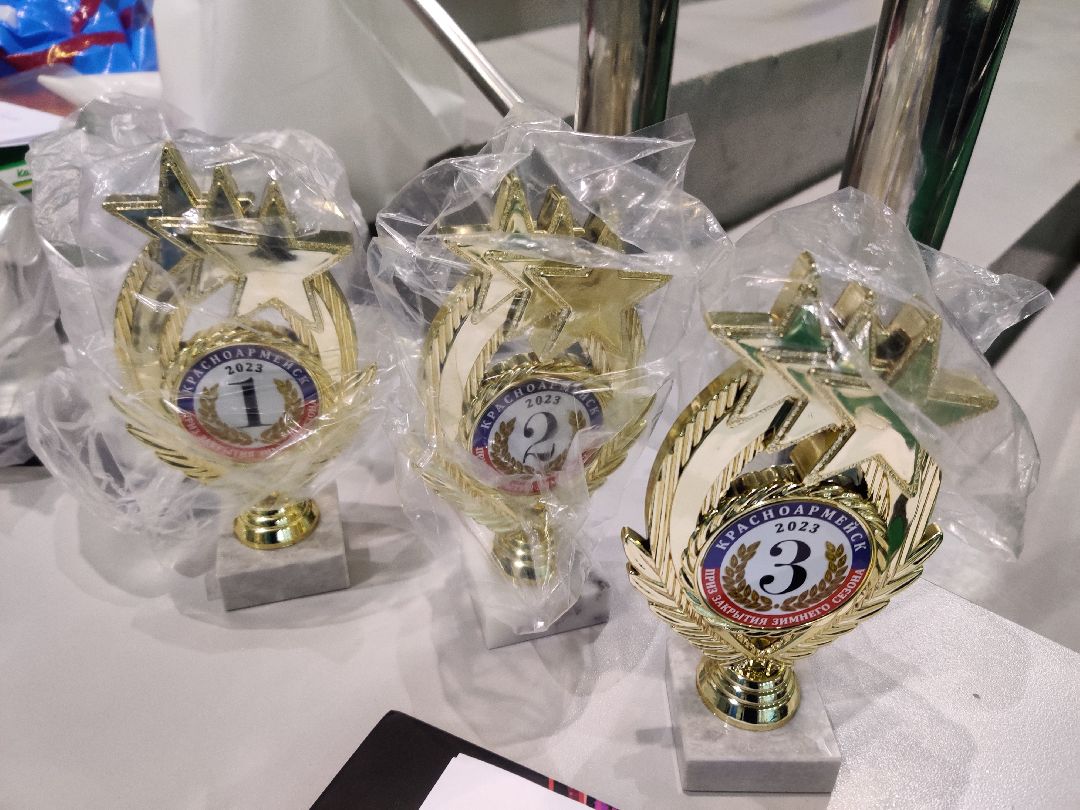 Красноармейск, хоккей в валенках, хоккей с мячом, тренер, воспитанники православных школ