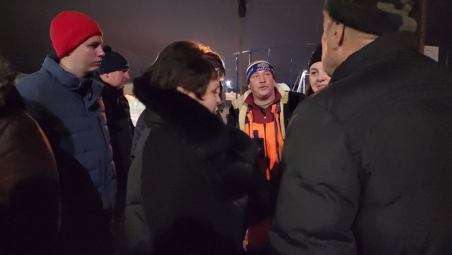 волоколамск, выездная администрация, встреча главы, встреча с жителями, снег, снегоуборка, снегоуборочная техника, снегоуборочные машины, жкх, жкх подмосковья,